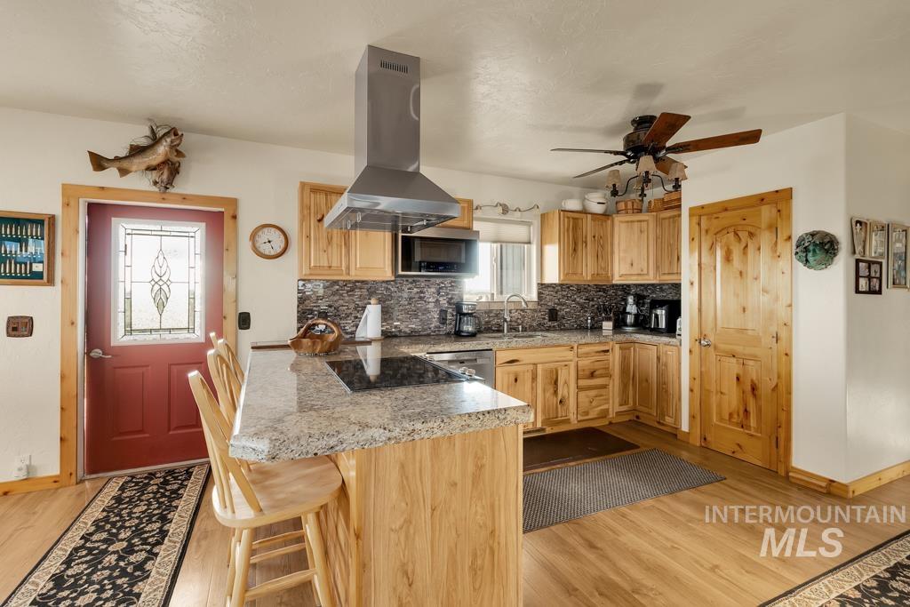 2530 E 4000 N, Filer, Idaho 83328, 1 Bedroom, 1.5 Bathrooms, Residential For Sale, Price $850,000, 98978927