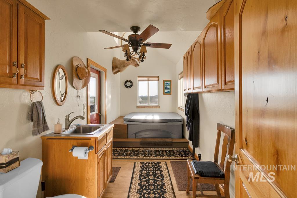 2530 E 4000 N, Filer, Idaho 83328, 1 Bedroom, 1.5 Bathrooms, Residential For Sale, Price $850,000, 98978927