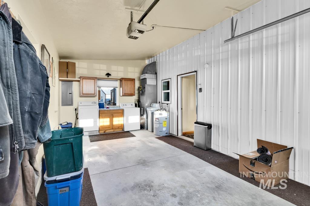 2530 E 4000 N, Filer, Idaho 83328, 1 Bedroom, 1.5 Bathrooms, Residential For Sale, Price $850,000, 98978927