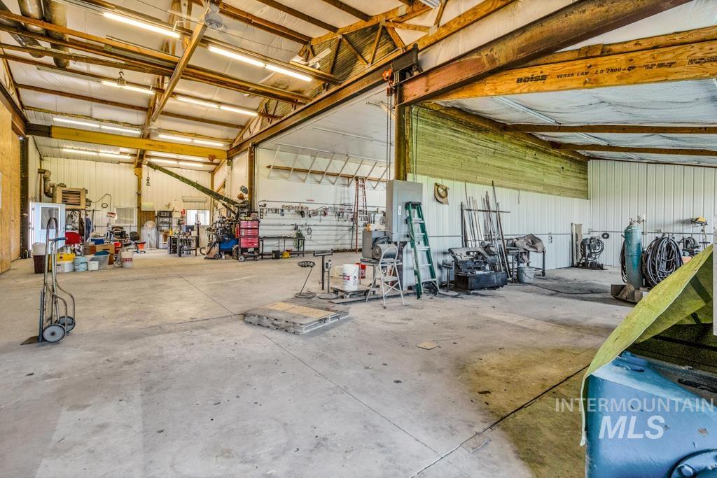 2530 E 4000 N, Filer, Idaho 83328, 1 Bedroom, 1.5 Bathrooms, Residential For Sale, Price $850,000, 98978927