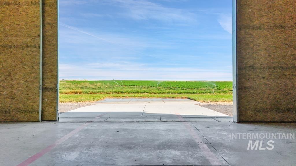 2530 E 4000 N, Filer, Idaho 83328, 1 Bedroom, 1.5 Bathrooms, Residential For Sale, Price $850,000, 98978927