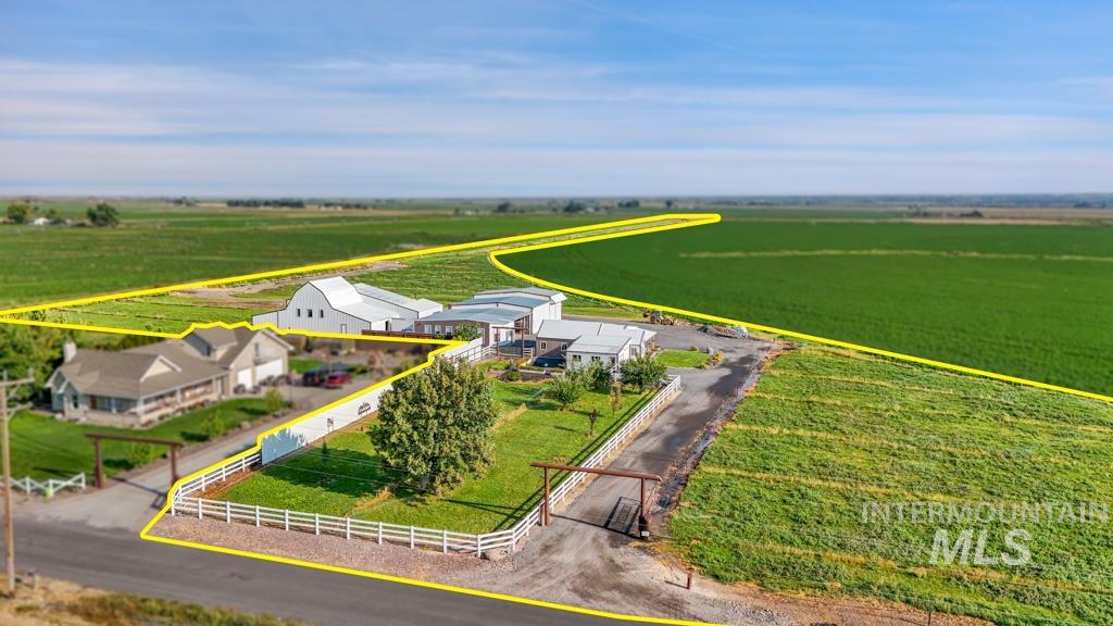 2530 E 4000 N, Filer, Idaho 83328, 1 Bedroom, 1.5 Bathrooms, Residential For Sale, Price $850,000, 98978927