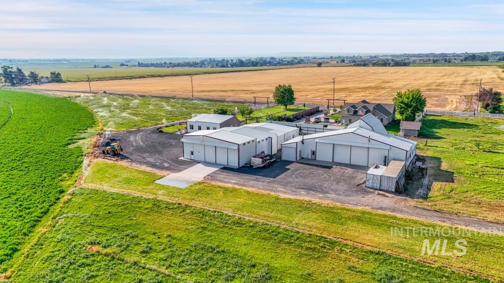 2530 E 4000 N, Filer, Idaho 83328, 1 Bedroom, 1.5 Bathrooms, Residential For Sale, Price $850,000, 98978927