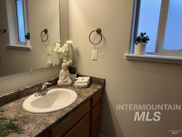 1309 Lauren ln, Filer, Idaho 83328, 4 Bedrooms, 2 Bathrooms, Residential For Sale, Price $335,000, 98978928