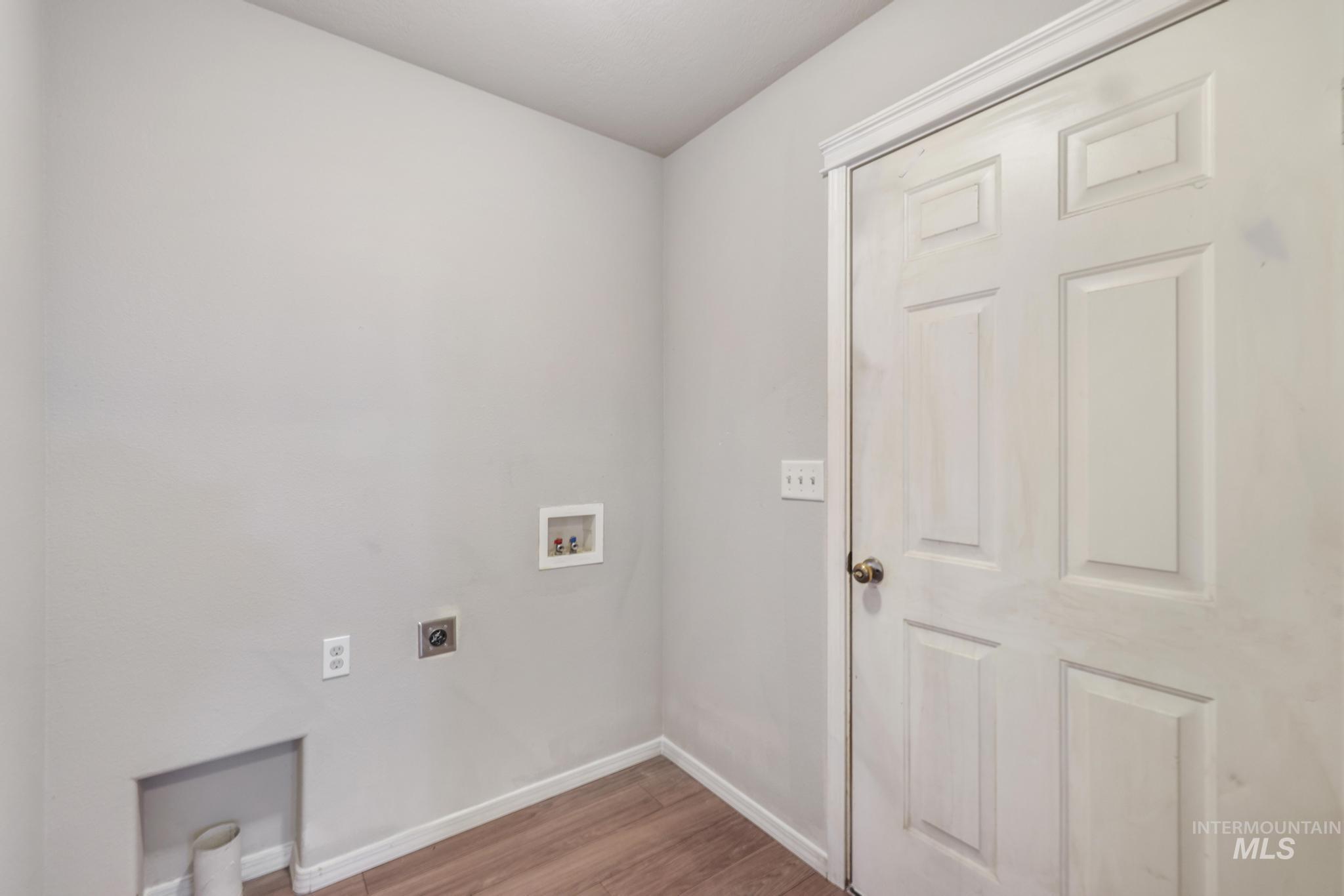 1309 Lauren ln, Filer, Idaho 83328, 4 Bedrooms, 2 Bathrooms, Residential For Sale, Price $335,000, 98978928