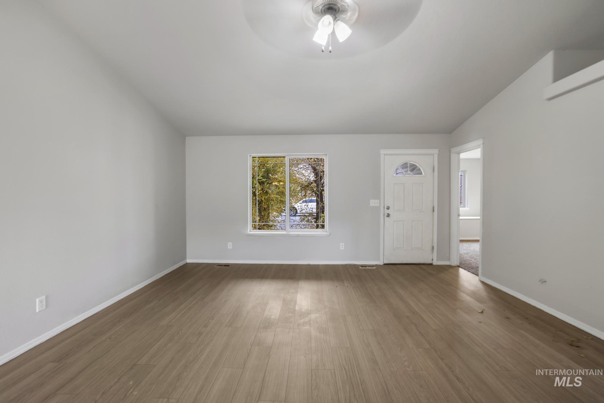 1309 Lauren ln, Filer, Idaho 83328, 4 Bedrooms, 2 Bathrooms, Residential For Sale, Price $335,000, 98978928