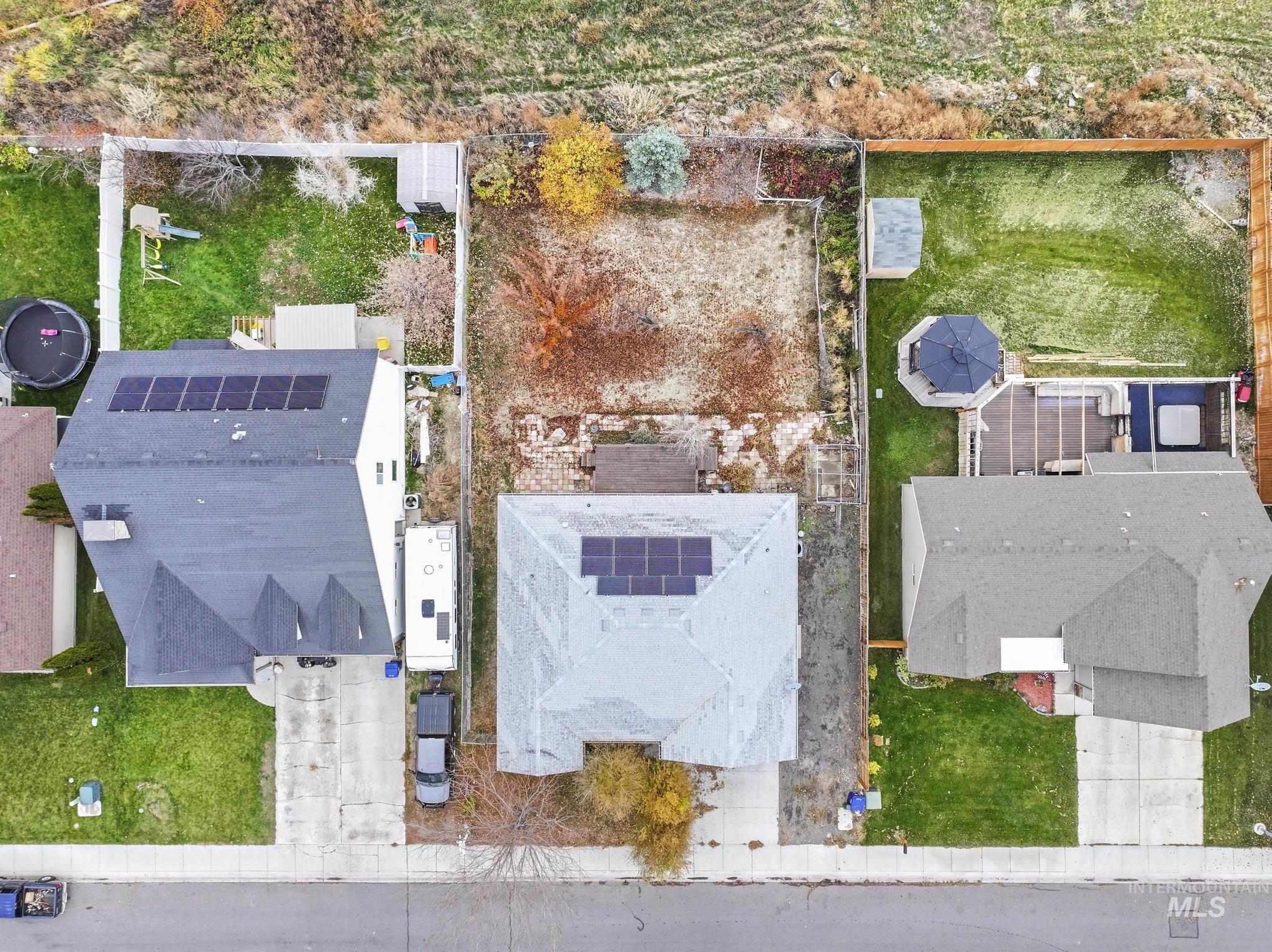 1309 Lauren ln, Filer, Idaho 83328, 4 Bedrooms, 2 Bathrooms, Residential For Sale, Price $335,000, 98978928