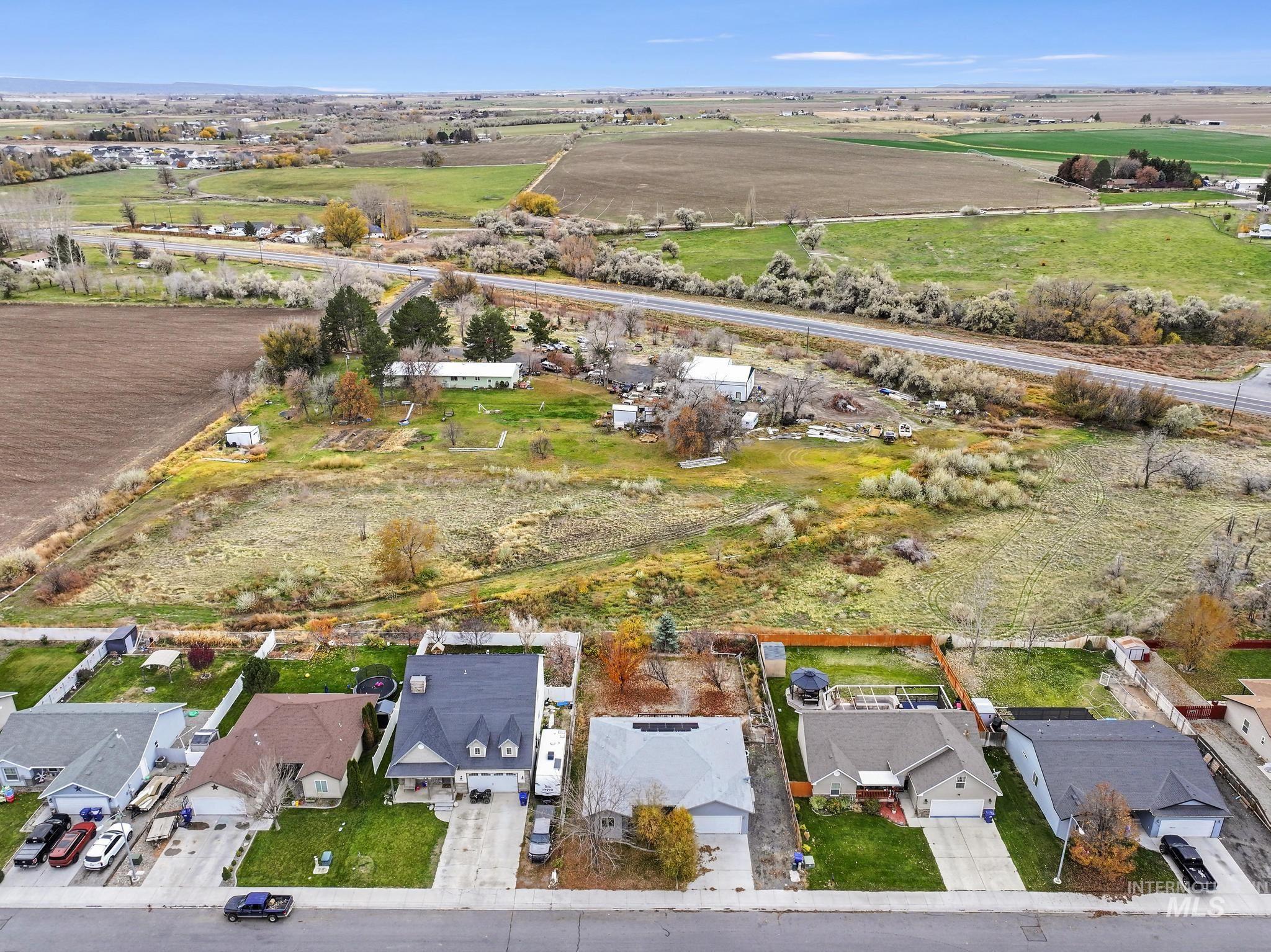 1309 Lauren ln, Filer, Idaho 83328, 4 Bedrooms, 2 Bathrooms, Residential For Sale, Price $335,000, 98978928