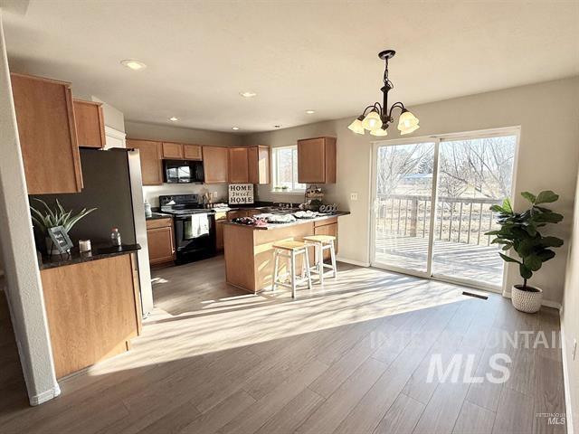 1309 Lauren ln, Filer, Idaho 83328, 4 Bedrooms, 2 Bathrooms, Residential For Sale, Price $335,000, 98978928