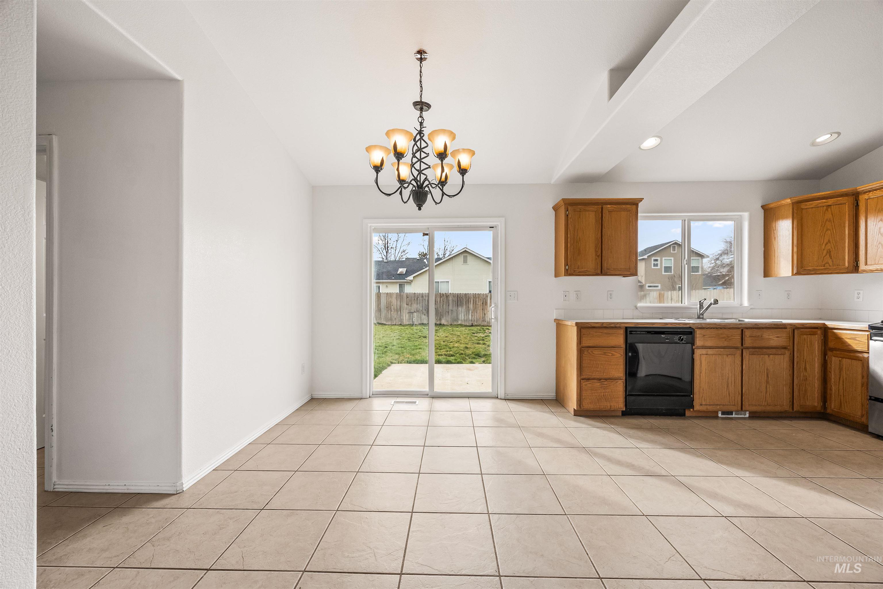 2103 E Kara Anne Ave, Nampa, Idaho 83686, 3 Bedrooms, 2 Bathrooms, Residential For Sale, Price $345,000, 98978932