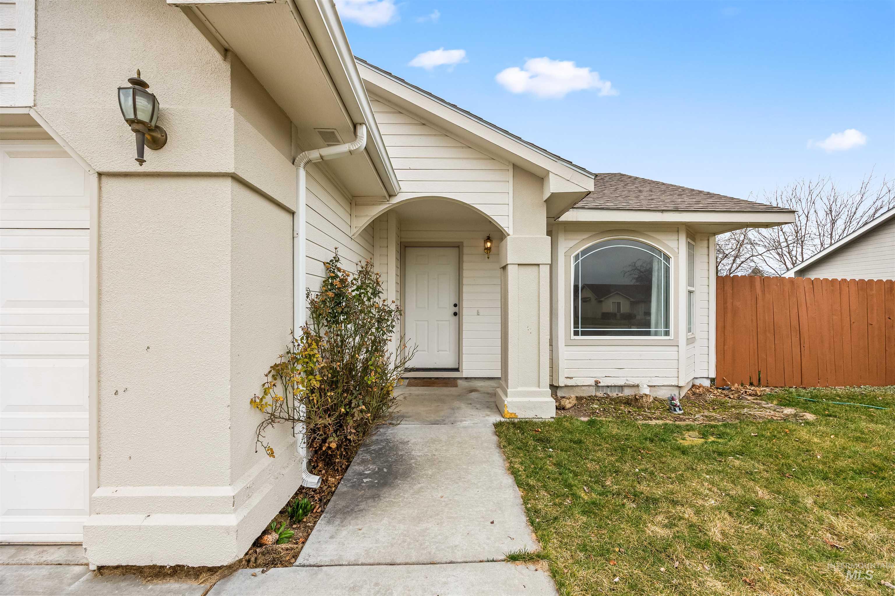 2103 E Kara Anne Ave, Nampa, Idaho 83686, 3 Bedrooms, 2 Bathrooms, Residential For Sale, Price $345,000, 98978932