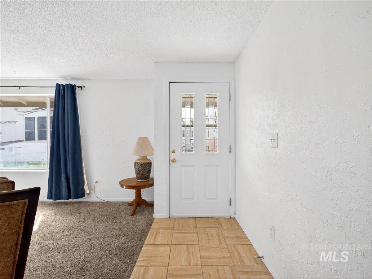 1405 N La Cresta Ave, Caldwell, Idaho 83605, 3 Bedrooms, 2 Bathrooms, Residential For Sale, Price $359,000, 98978933