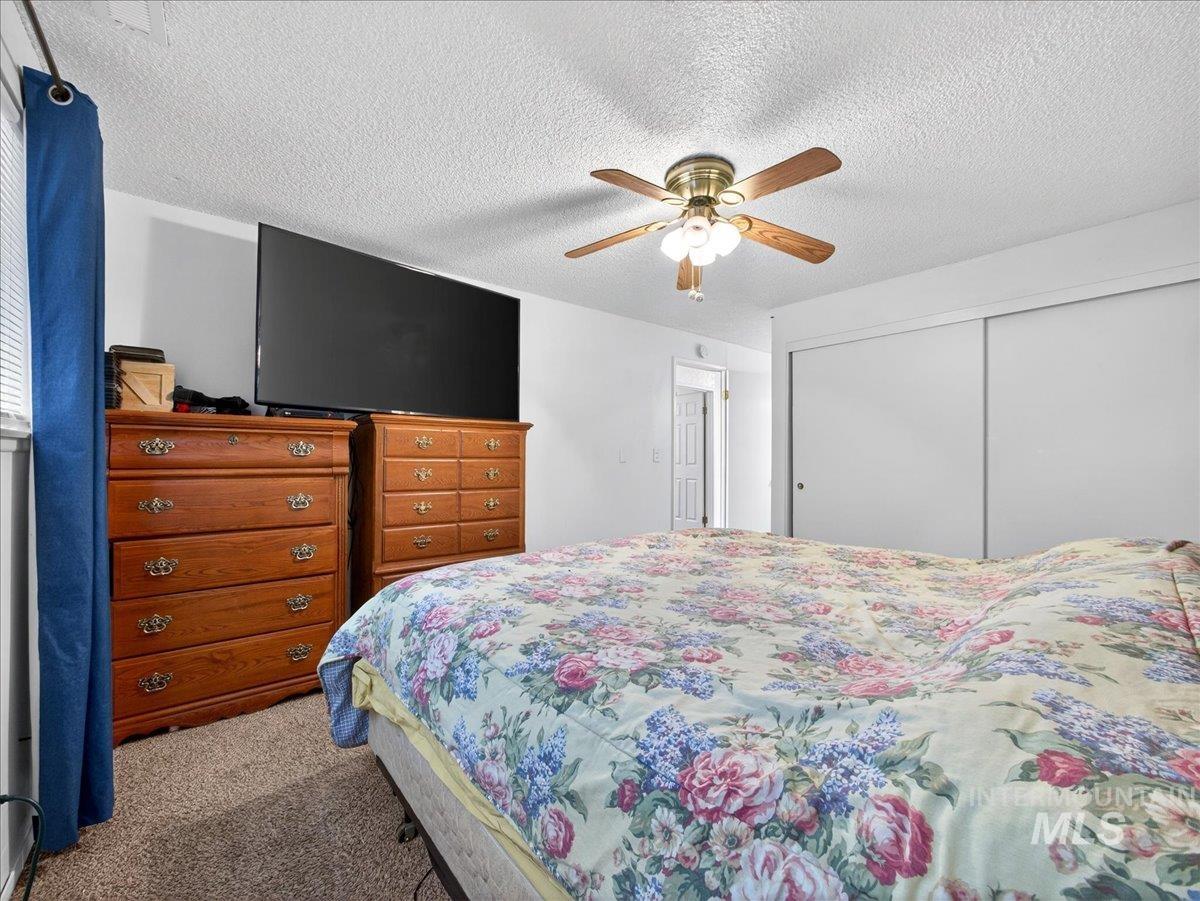 1405 N La Cresta Ave, Caldwell, Idaho 83605, 3 Bedrooms, 2 Bathrooms, Residential For Sale, Price $359,000, 98978933