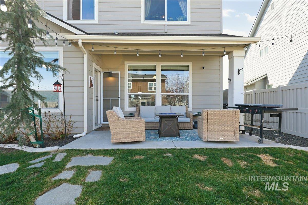 13314 Bloomfield Dr, Caldwell, Idaho 83607, 5 Bedrooms, 2.5 Bathrooms, Residential For Sale, Price $510,000, 98978934