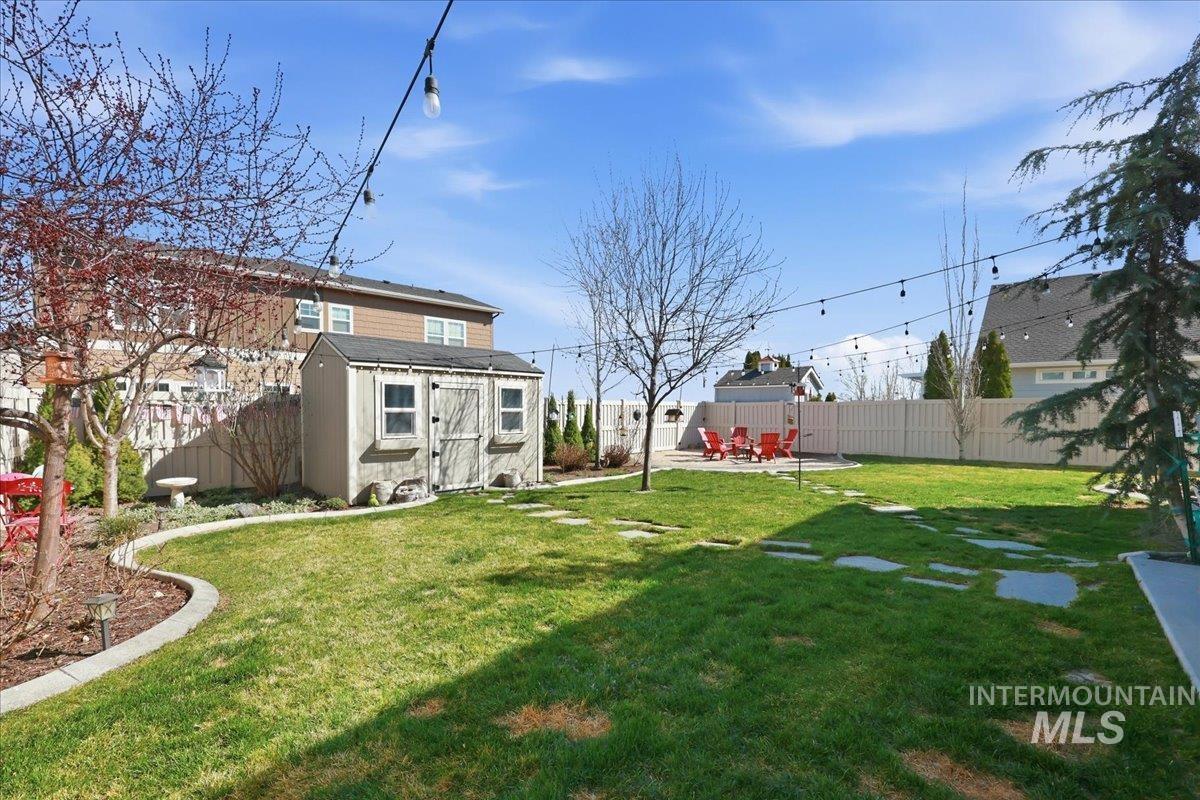 13314 Bloomfield Dr, Caldwell, Idaho 83607, 5 Bedrooms, 2.5 Bathrooms, Residential For Sale, Price $510,000, 98978934