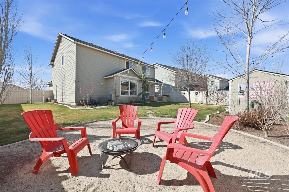 13314 Bloomfield Dr, Caldwell, Idaho 83607, 5 Bedrooms, 2.5 Bathrooms, Residential For Sale, Price $510,000, 98978934