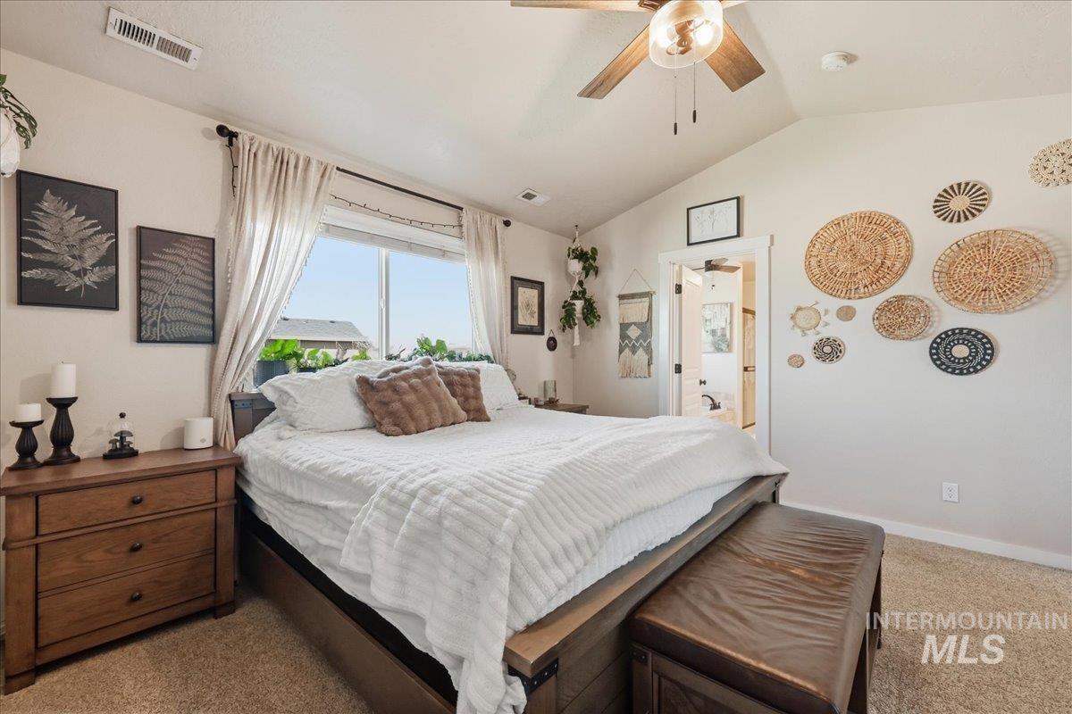 13314 Bloomfield Dr, Caldwell, Idaho 83607, 5 Bedrooms, 2.5 Bathrooms, Residential For Sale, Price $510,000, 98978934