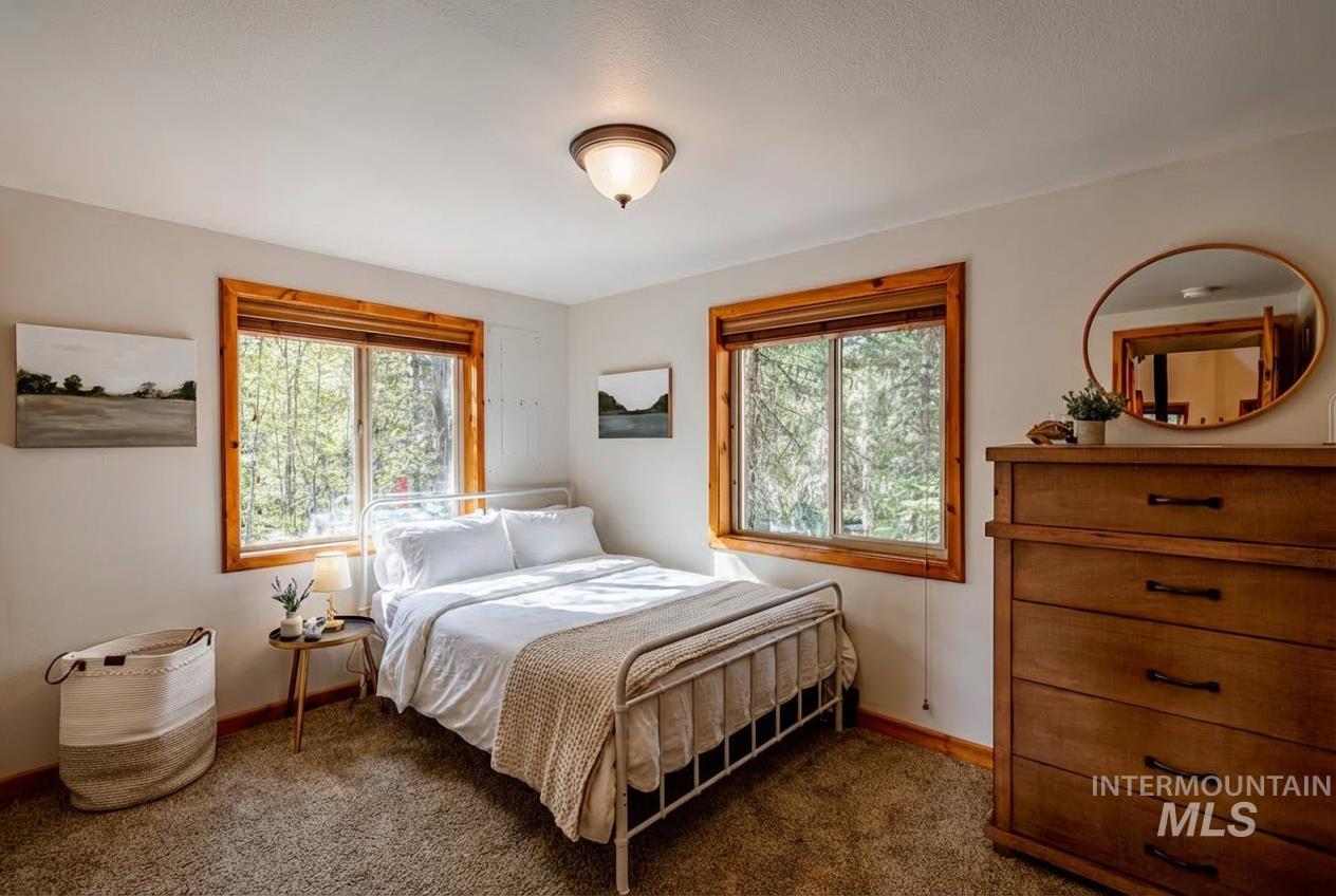 1409 Paul Bunyon Rd, McCall, Idaho 83638, 3 Bedrooms, 2 Bathrooms, Residential For Sale, Price $699,000, 98978935