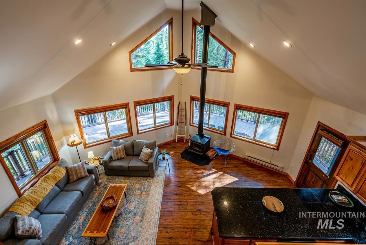 1409 Paul Bunyon Rd, McCall, Idaho 83638, 3 Bedrooms, 2 Bathrooms, Residential For Sale, Price $699,000, 98978935