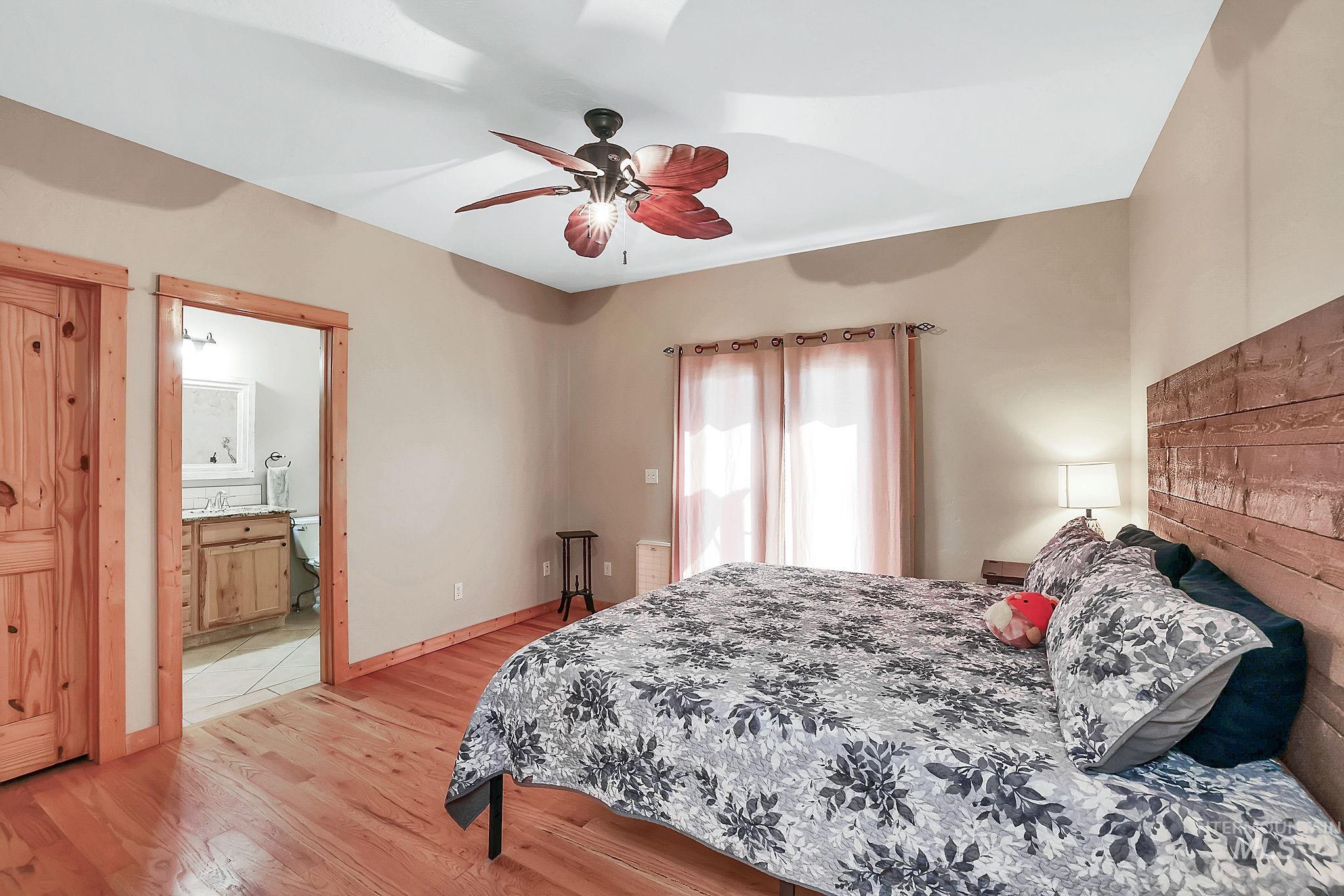 12954 Upland Rd, Donnelly, Idaho 83615, 3 Bedrooms, 2 Bathrooms, Residential For Sale, Price $649,900, 98978938