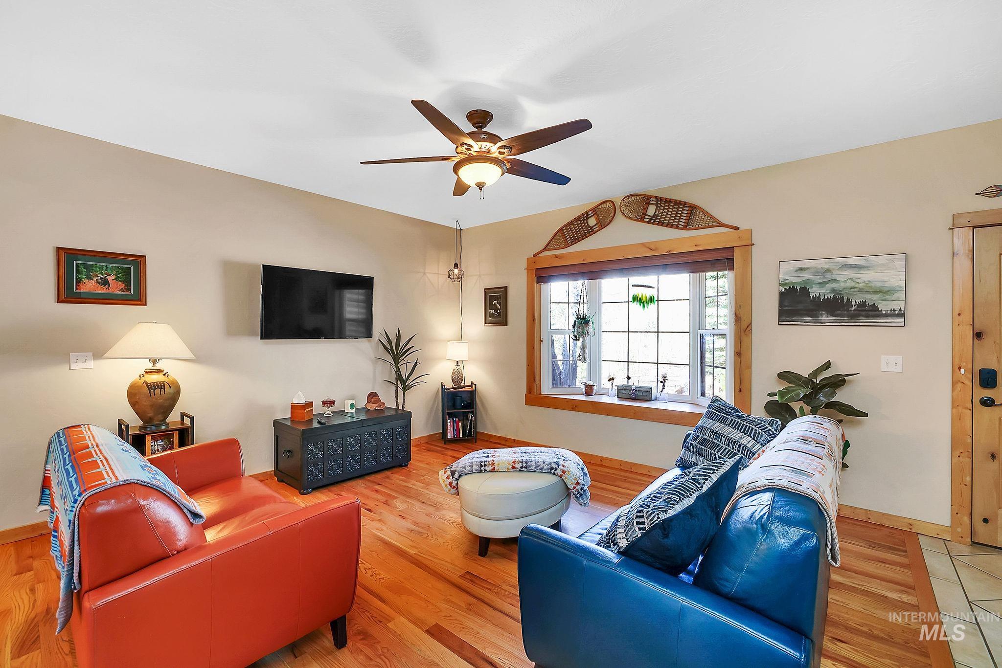 12954 Upland Rd, Donnelly, Idaho 83615, 3 Bedrooms, 2 Bathrooms, Residential For Sale, Price $649,900, 98978938