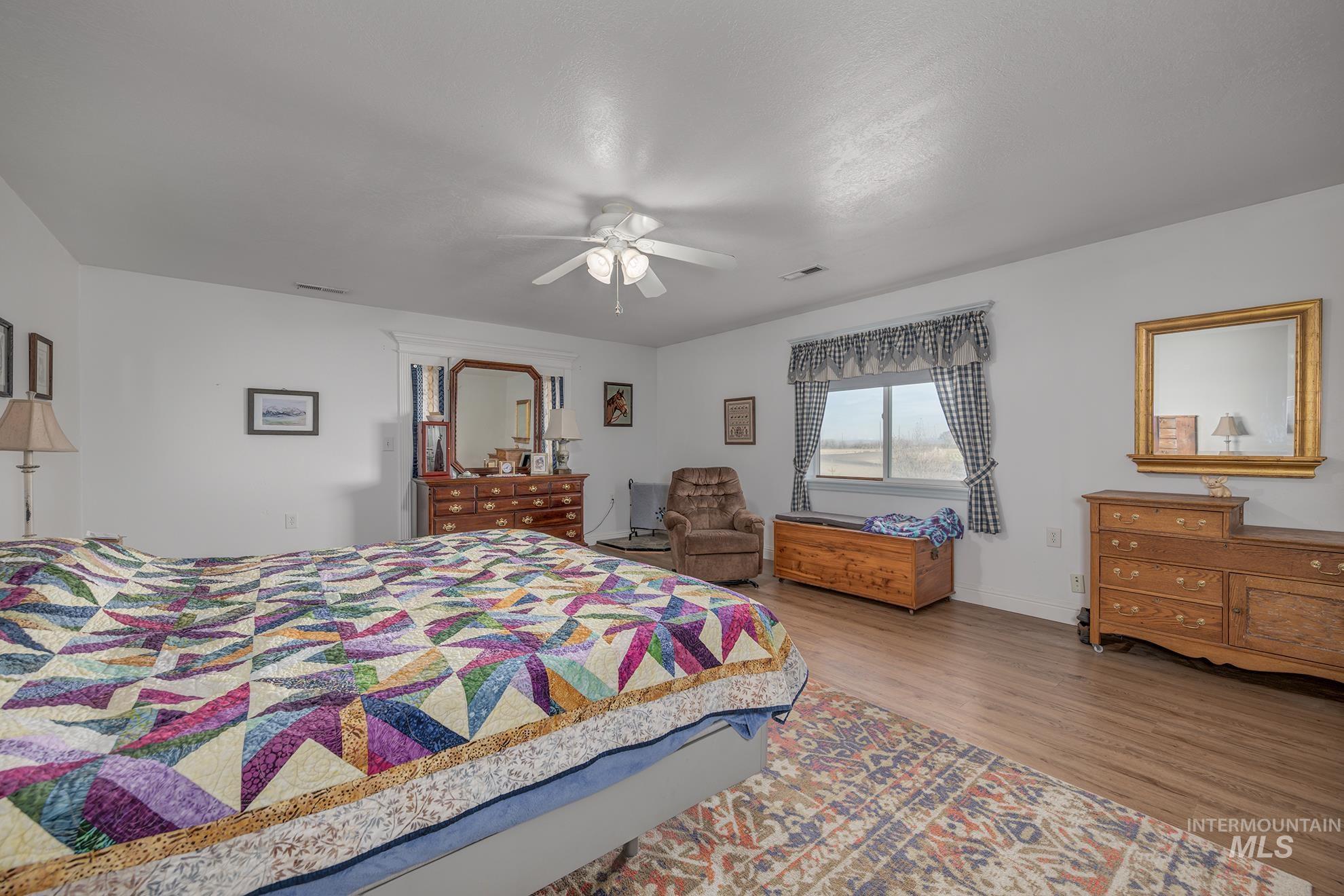 4073 Lincoln Dr, Ontario, Idaho 97914, 3 Bedrooms, 2 Bathrooms, Residential For Sale, Price $697,500, 98978940