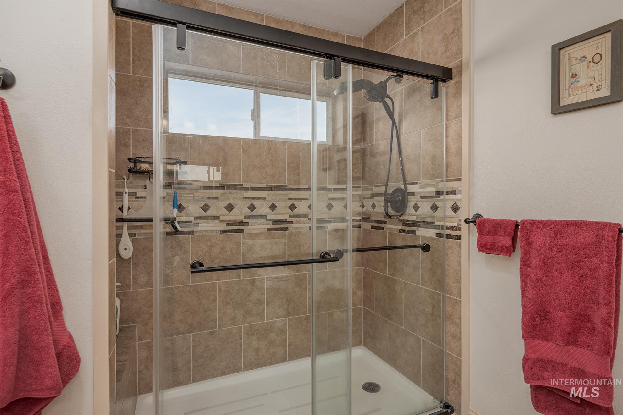 4073 Lincoln Dr, Ontario, Idaho 97914, 3 Bedrooms, 2 Bathrooms, Residential For Sale, Price $697,500, 98978940