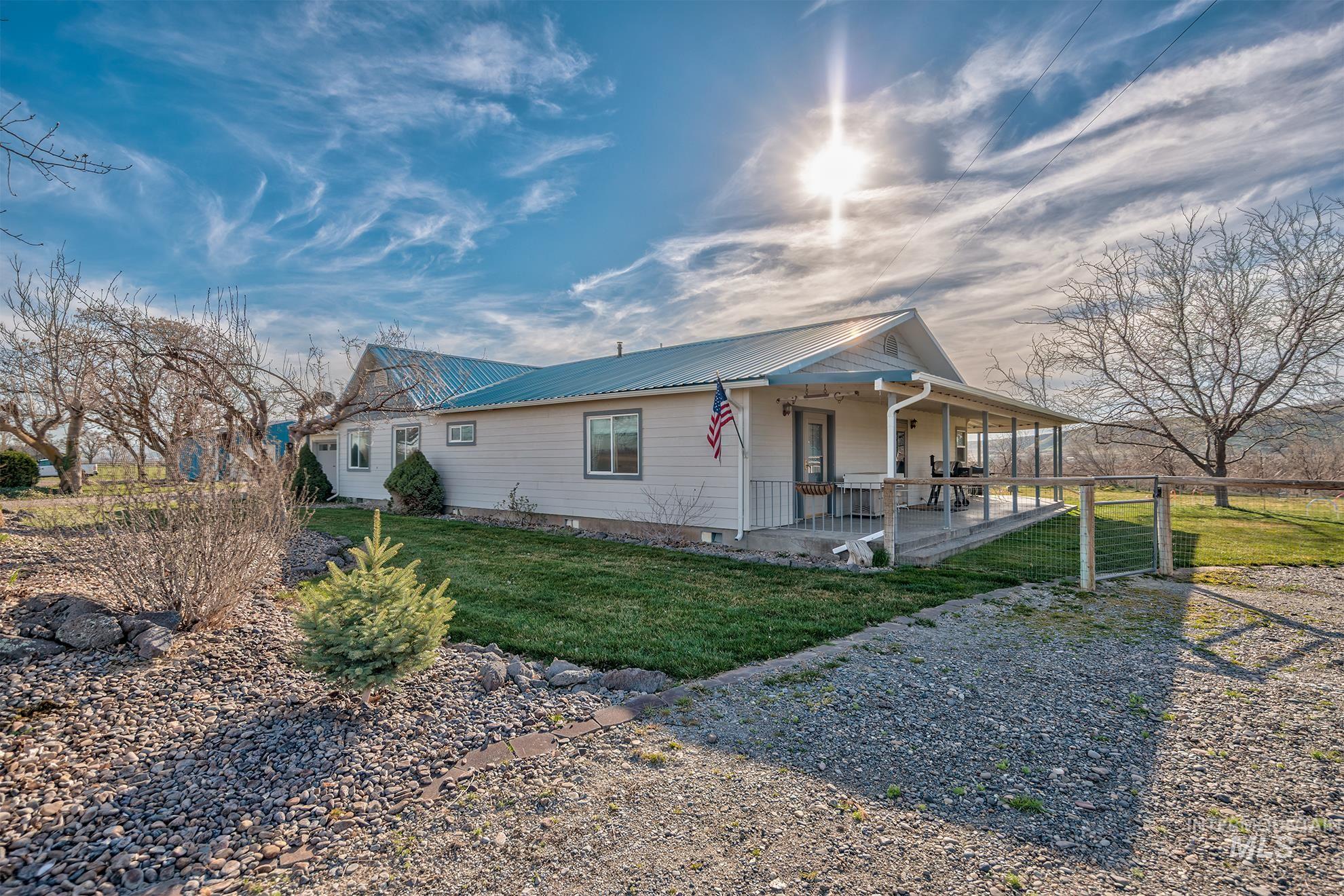 4073 Lincoln Dr, Ontario, Idaho 97914, 3 Bedrooms, 2 Bathrooms, Residential For Sale, Price $697,500, 98978940