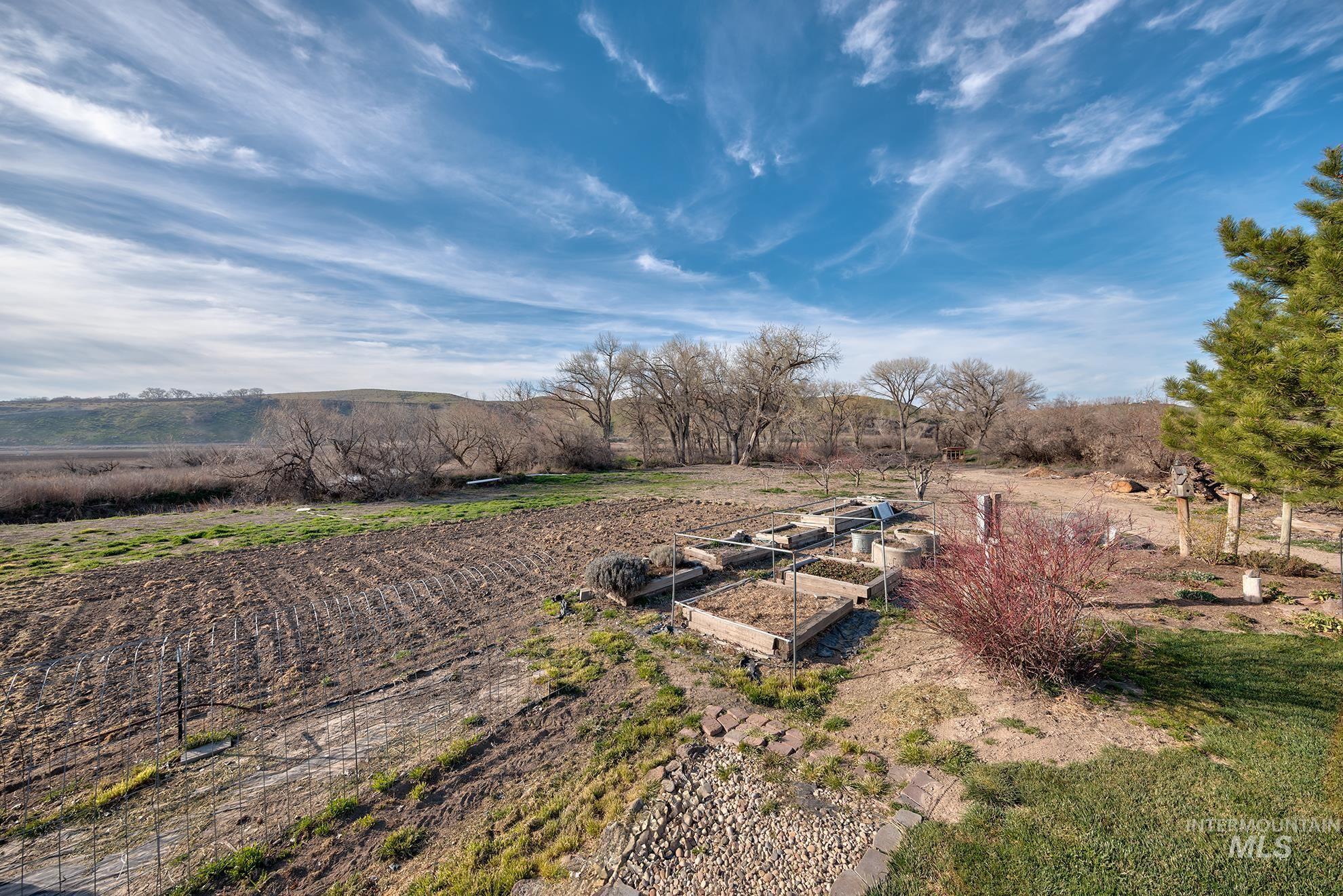 4073 Lincoln Dr, Ontario, Idaho 97914, 3 Bedrooms, 2 Bathrooms, Residential For Sale, Price $697,500, 98978940