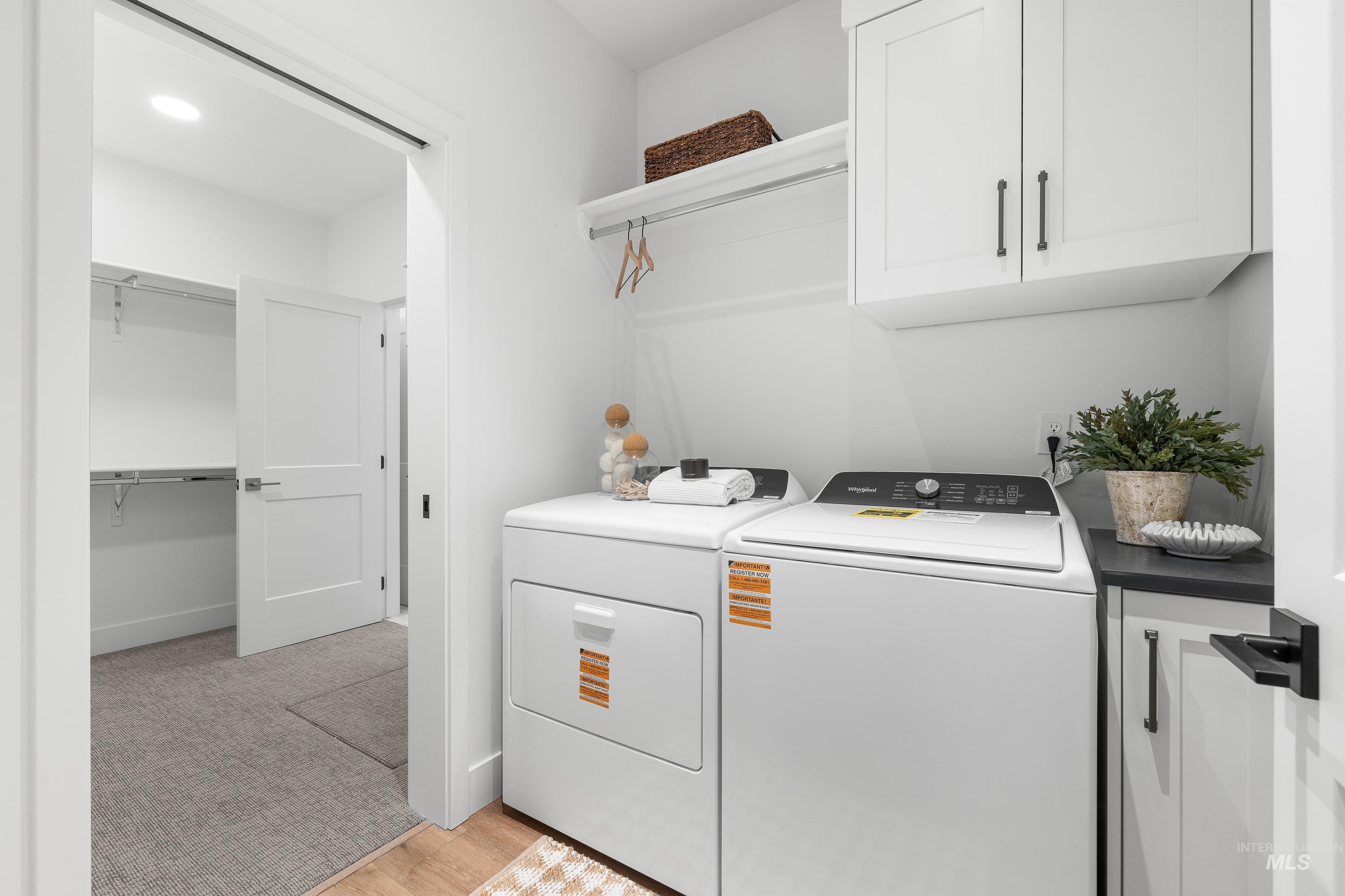 3071 N Lapis Ave, Meridian, Idaho 83646, 3 Bedrooms, 2 Bathrooms, Residential For Sale, Price $565,000,MLS 98978942