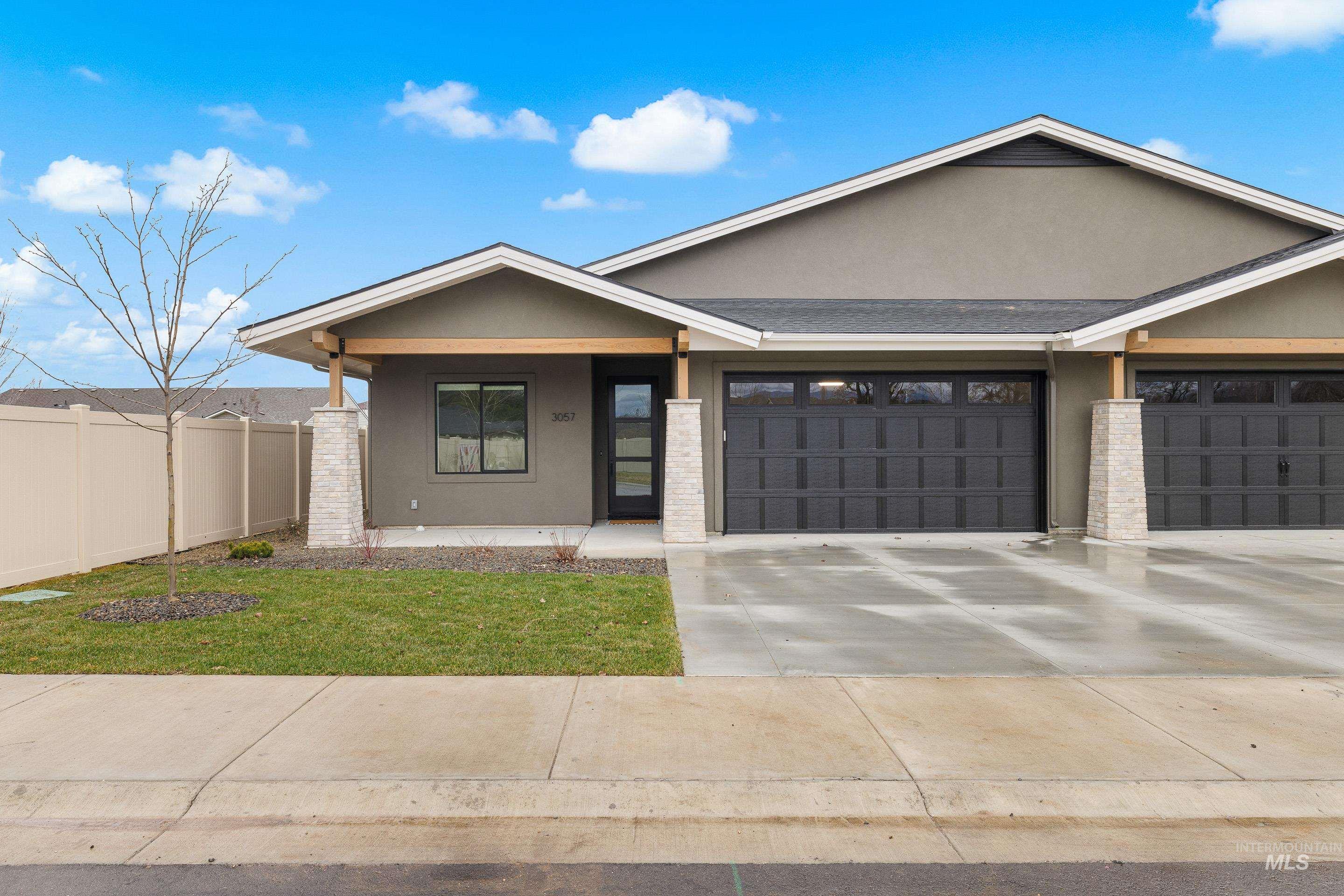 3057 N Lapis Ave, Meridian, Idaho 83646, 3 Bedrooms, 2 Bathrooms, Residential For Sale, Price $565,000,MLS 98978943