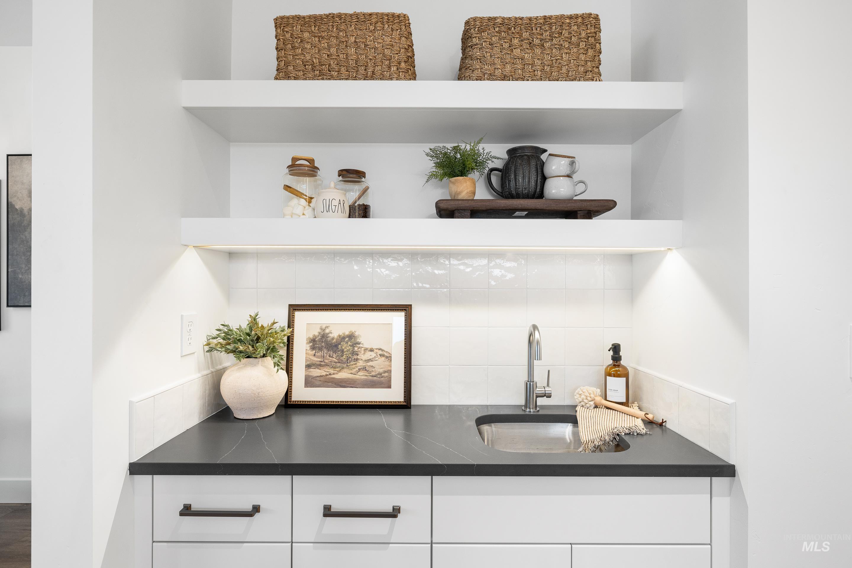 3057 N Lapis Ave, Meridian, Idaho 83646, 3 Bedrooms, 2 Bathrooms, Residential For Sale, Price $565,000,MLS 98978943