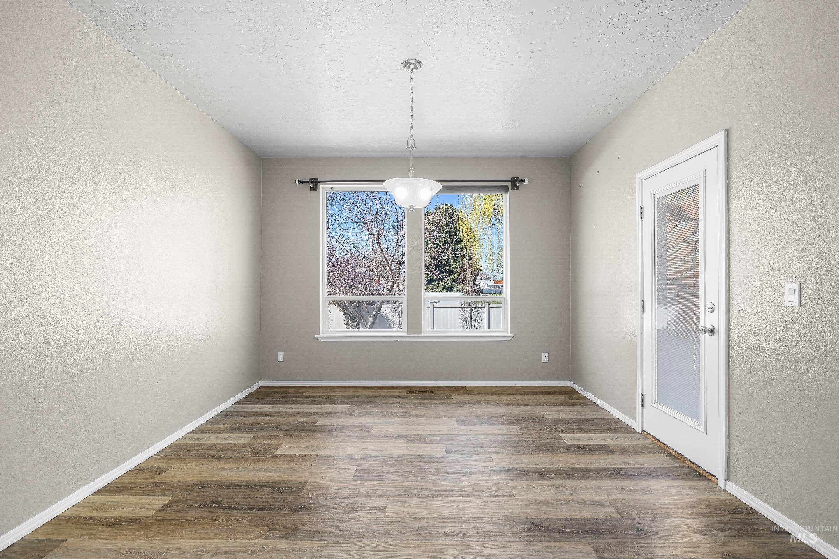 2718 Cyan Avenue, Caldwell, Idaho 83605, 4 Bedrooms, 2 Bathrooms, Residential For Sale, Price $414,900,MLS 98978948