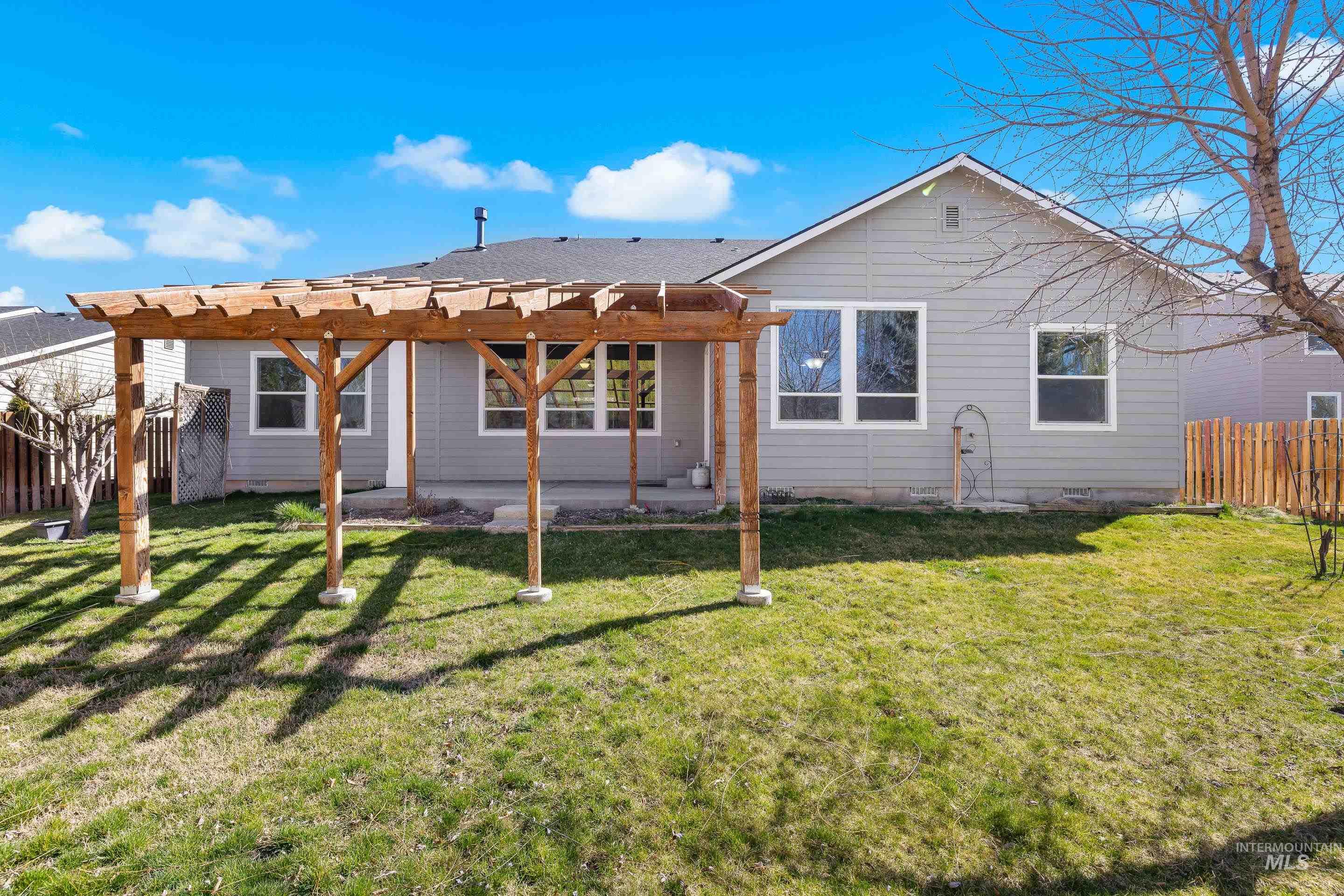 2718 Cyan Avenue, Caldwell, Idaho 83605, 4 Bedrooms, 2 Bathrooms, Residential For Sale, Price $414,900,MLS 98978948