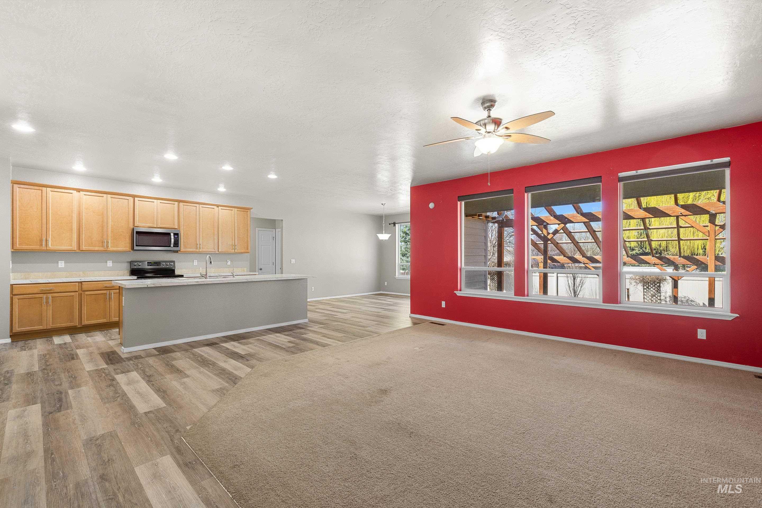 2718 Cyan Avenue, Caldwell, Idaho 83605, 4 Bedrooms, 2 Bathrooms, Residential For Sale, Price $414,900,MLS 98978948