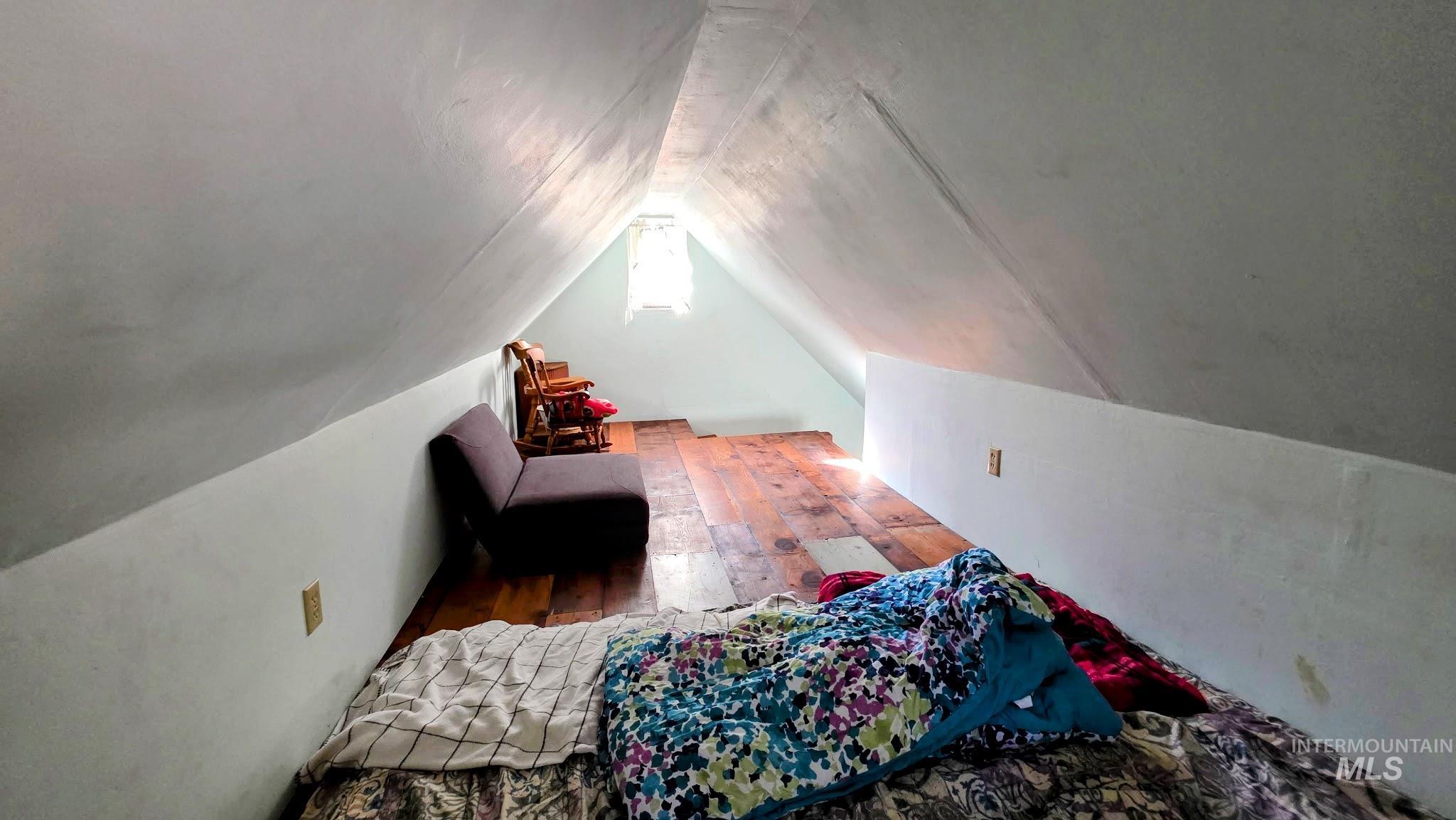 26 Yellow Pine, Boise, Idaho 83716, 1 Bedroom, 1 Bathroom, Residential For Sale, Price $400,000,MLS 98978949