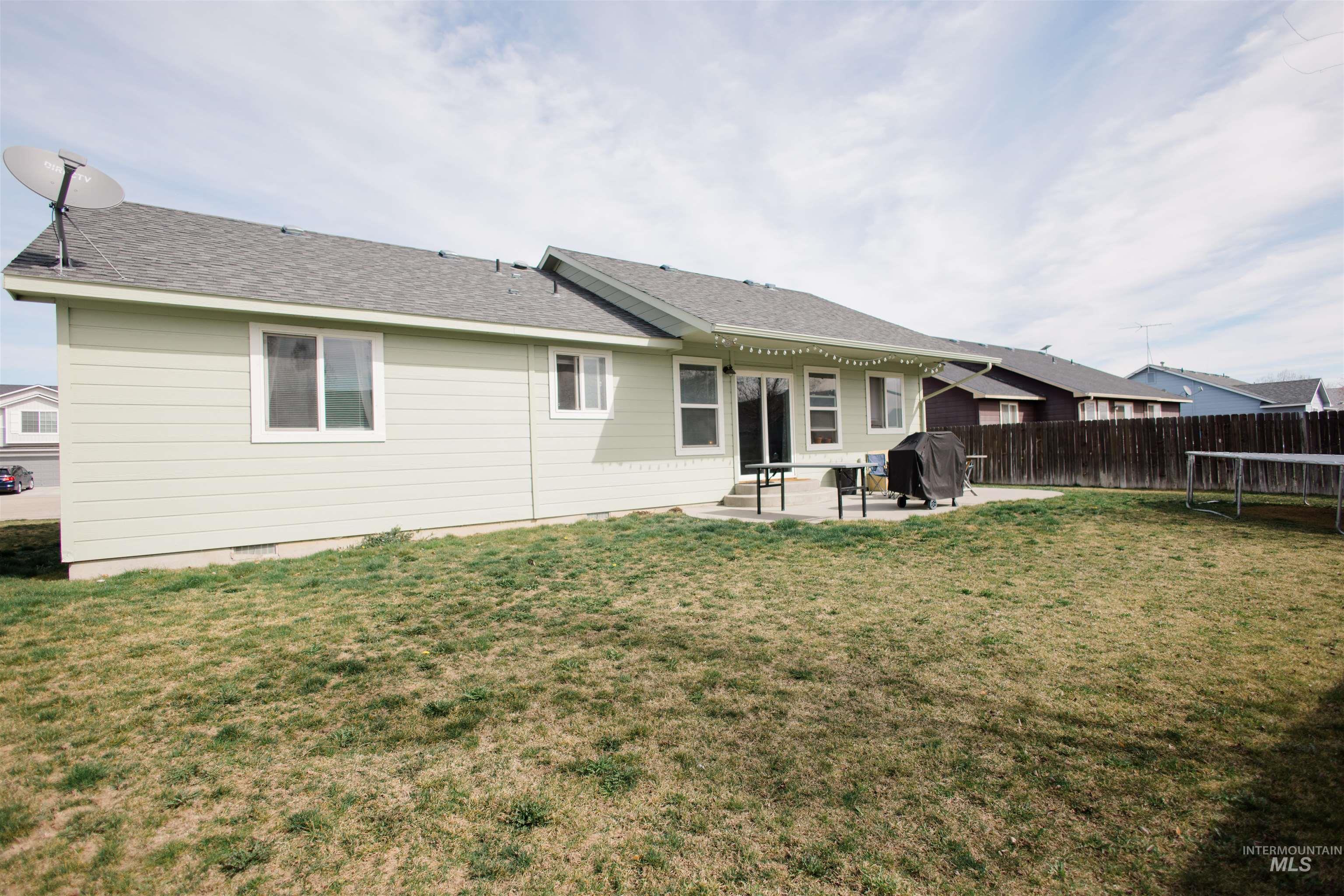 151 NE Malad Ct., Mountain Home, Idaho 83647, 3 Bedrooms, 2 Bathrooms, Residential For Sale, Price $376,000,MLS 98978951