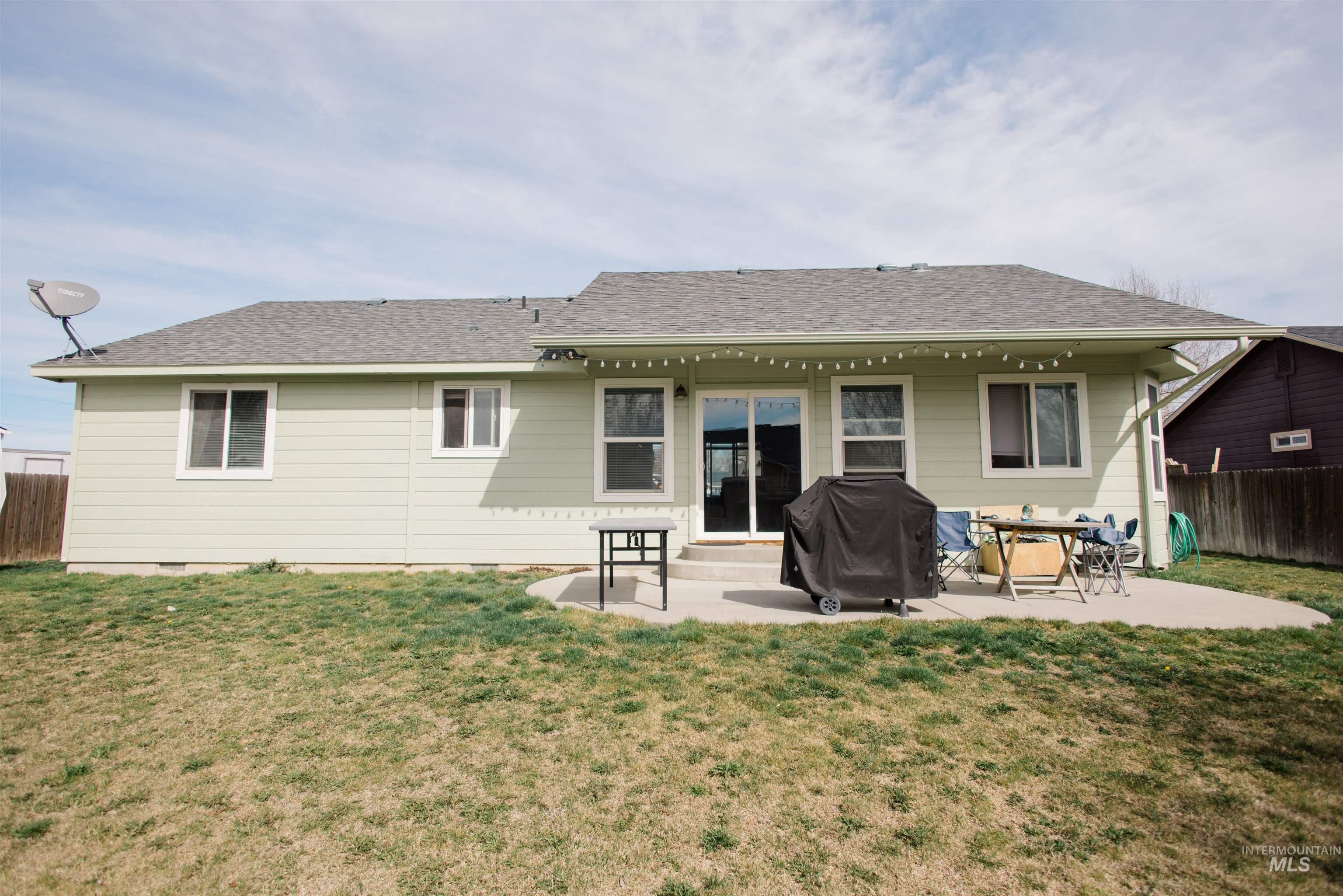 151 NE Malad Ct., Mountain Home, Idaho 83647, 3 Bedrooms, 2 Bathrooms, Residential For Sale, Price $376,000,MLS 98978951