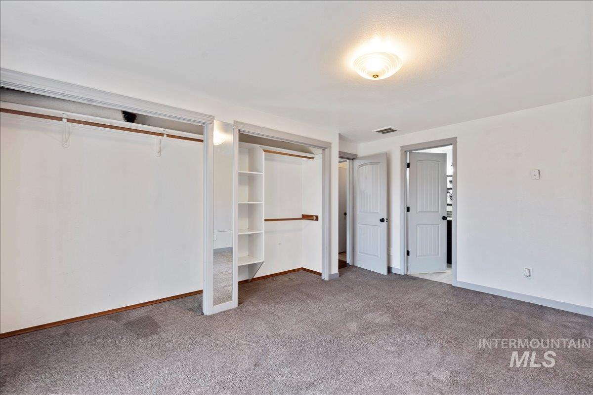 1660 N Eldorado St, Boise, Idaho 83704, 3 Bedrooms, 2 Bathrooms, Residential For Sale, Price $409,000,MLS 98978952