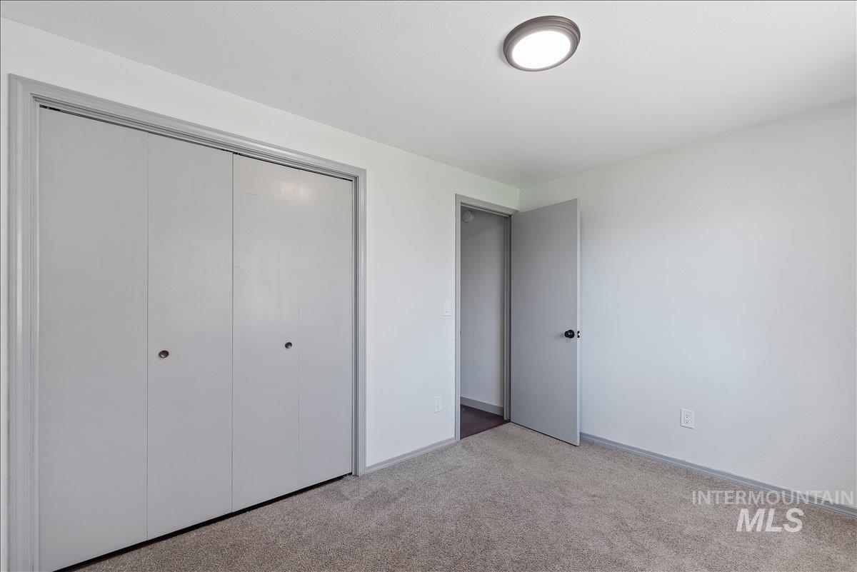 1660 N Eldorado St, Boise, Idaho 83704, 3 Bedrooms, 2 Bathrooms, Residential For Sale, Price $409,000,MLS 98978952