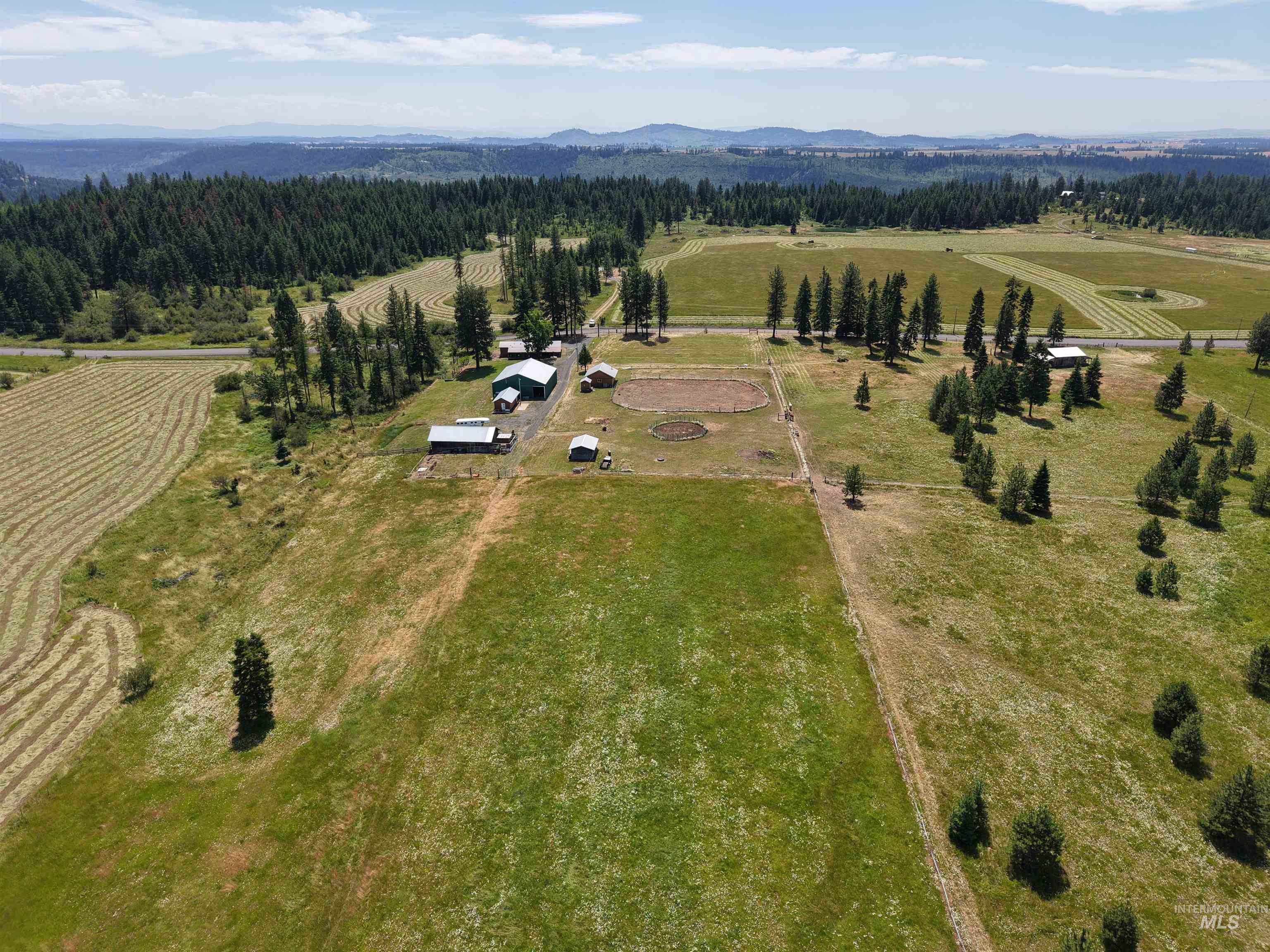10749 Upper Fords Creek, Orofino, Idaho 83544, 3 Bedrooms, 2 Bathrooms, Residential For Sale, Price $739,000, 98978953