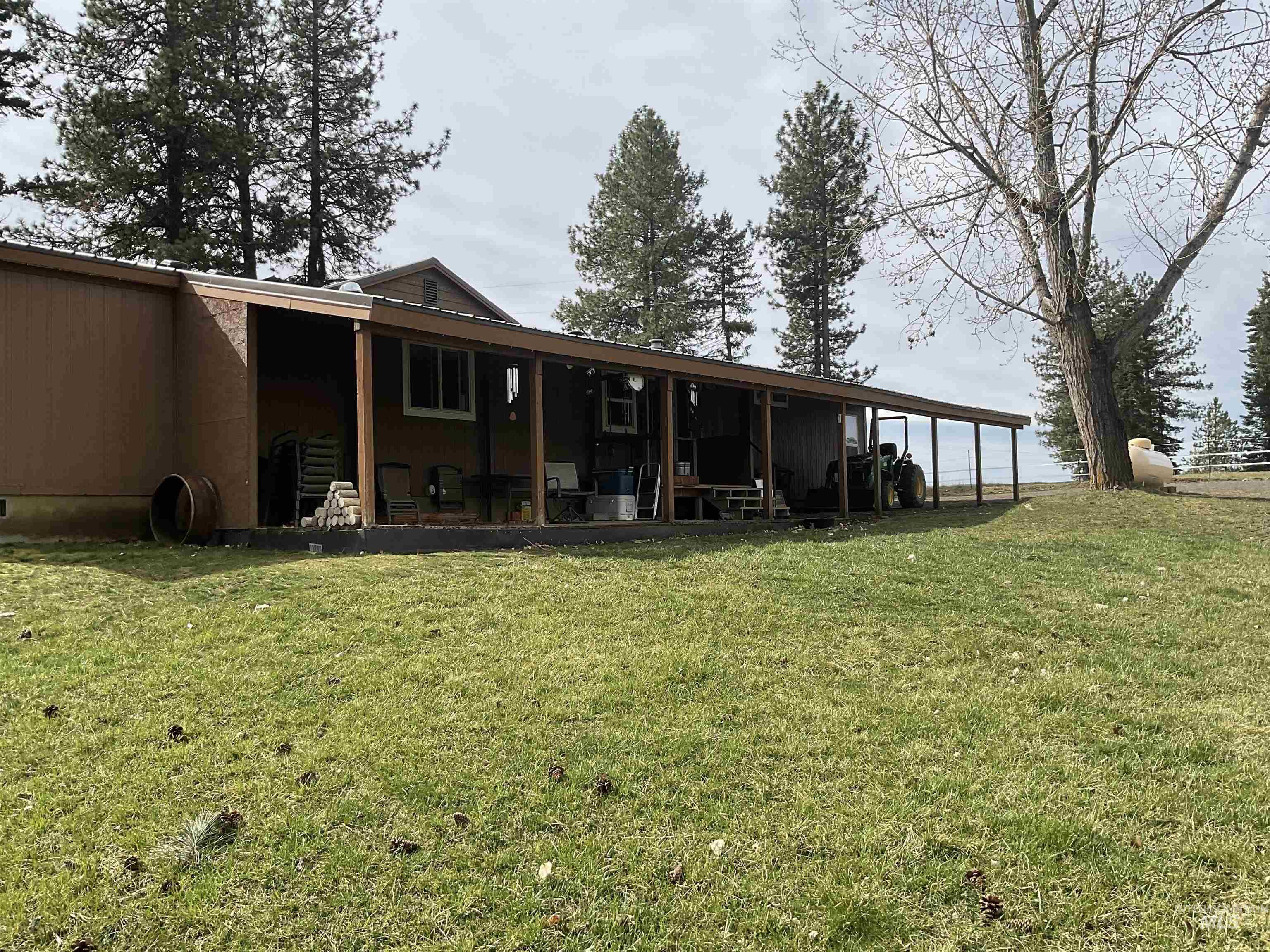 10749 Upper Fords Creek, Orofino, Idaho 83544, 3 Bedrooms, 2 Bathrooms, Residential For Sale, Price $759,000,MLS 98978953