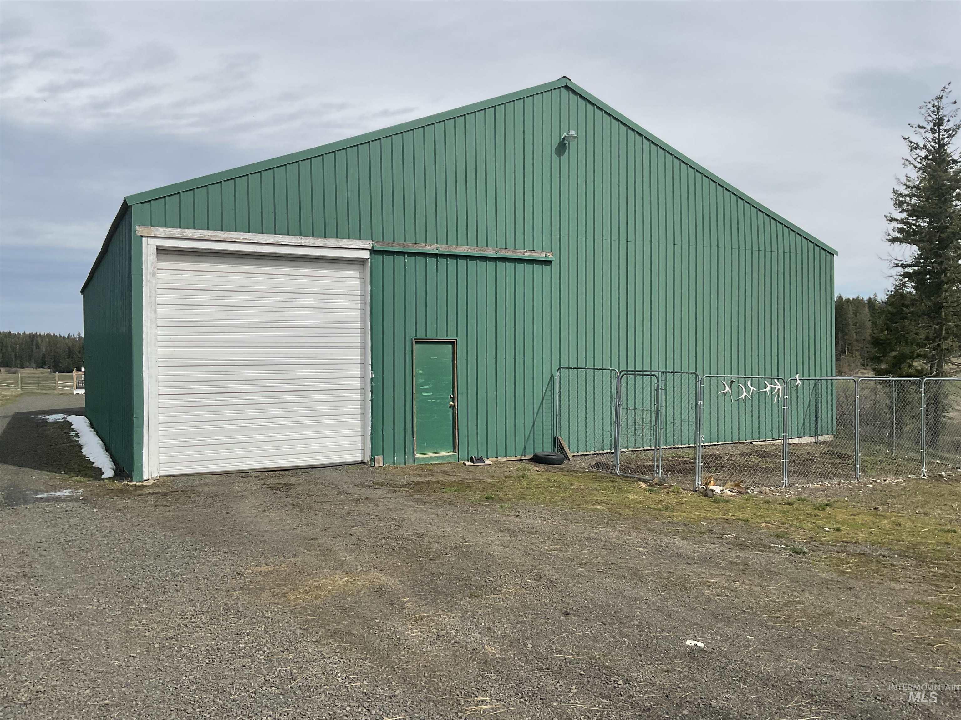 10749 Upper Fords Creek, Orofino, Idaho 83544, 3 Bedrooms, 2 Bathrooms, Residential For Sale, Price $759,000,MLS 98978953