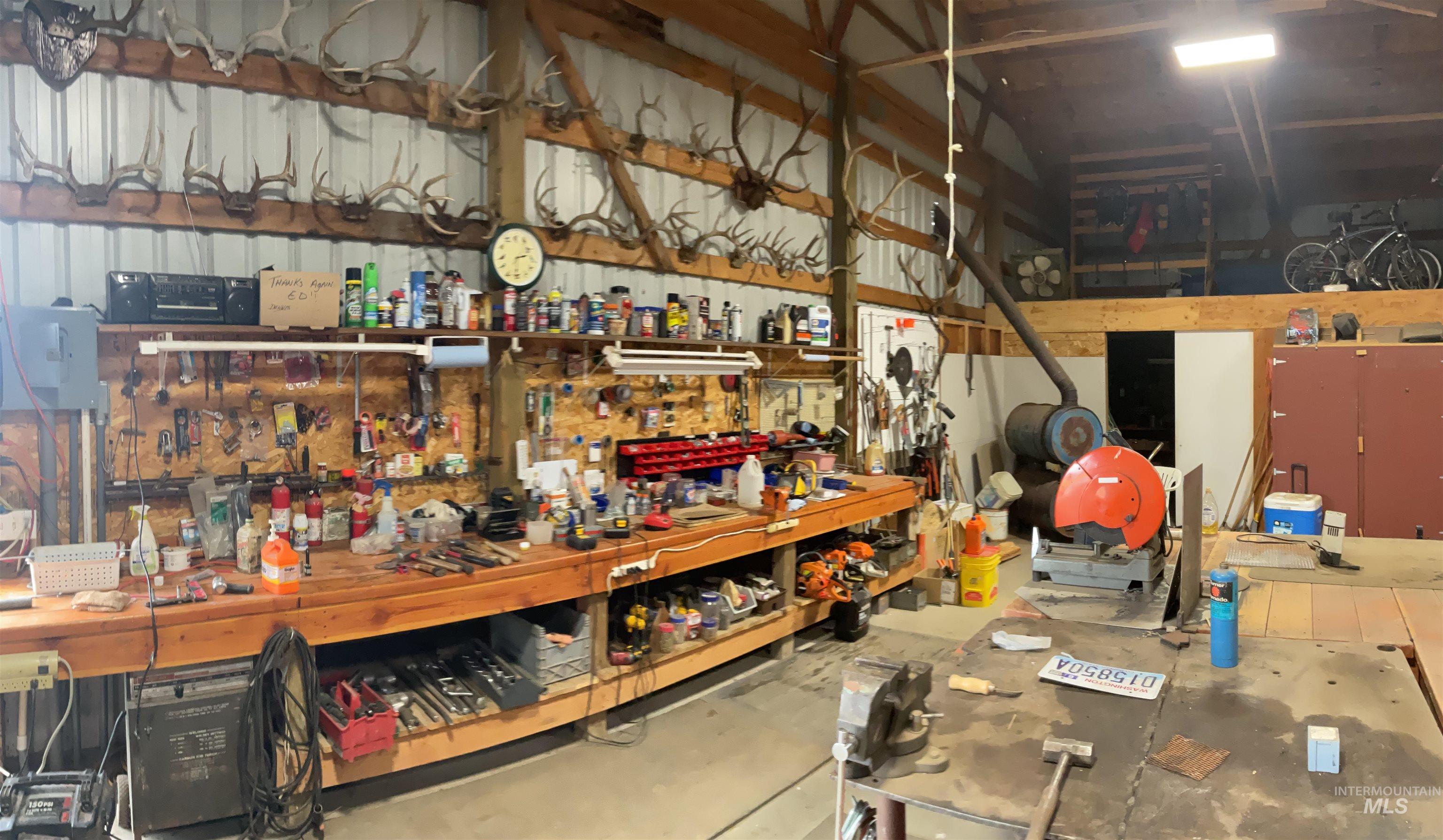 10749 Upper Fords Creek, Orofino, Idaho 83544, 3 Bedrooms, 2 Bathrooms, Residential For Sale, Price $759,000,MLS 98978953