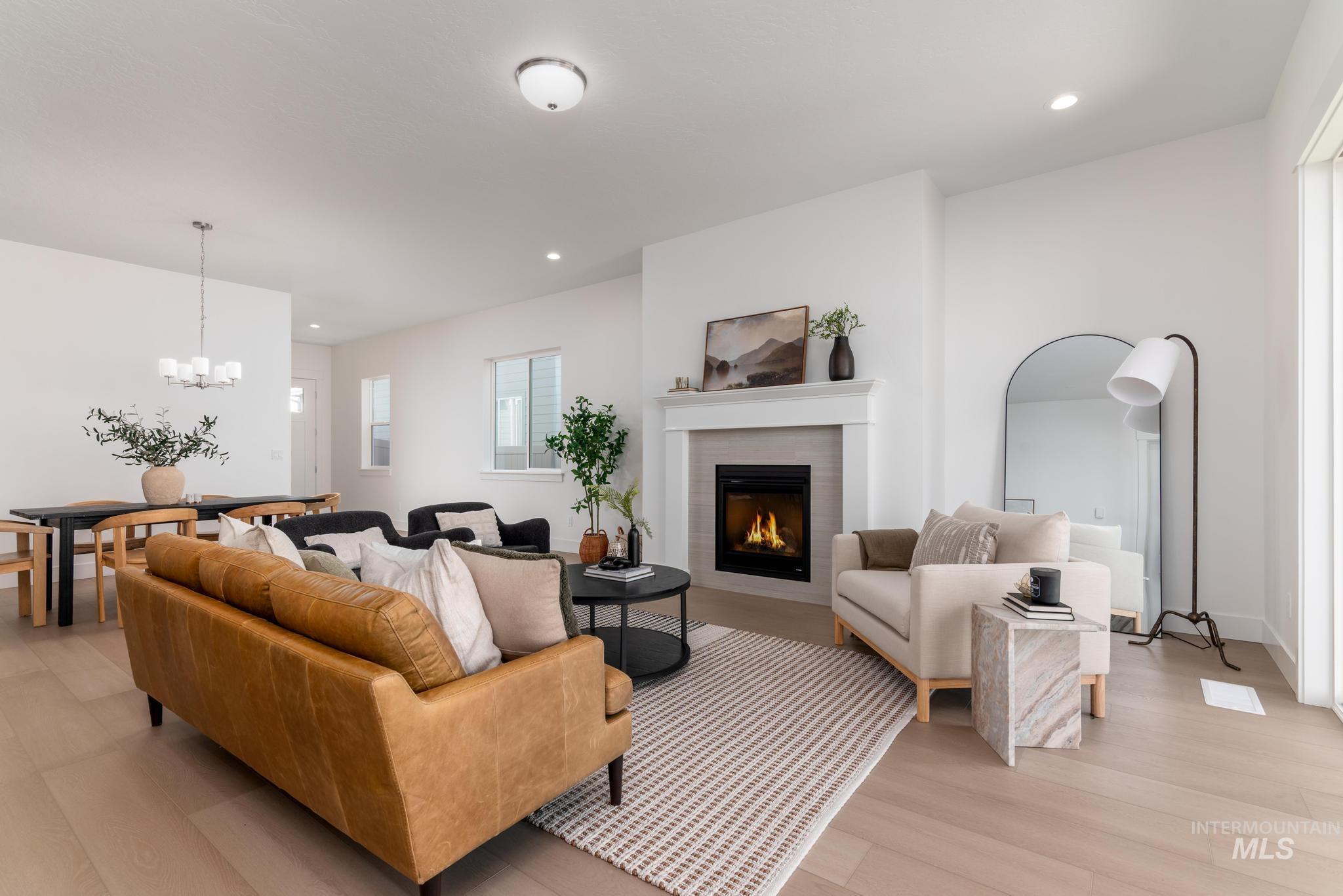 8519 W Chamblee St, Star, Idaho 83669, 2 Bedrooms, 2 Bathrooms, Residential For Sale, Price $559,000,MLS 98978956