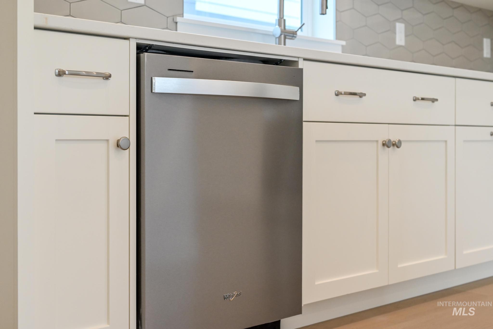 8519 W Chamblee St, Star, Idaho 83669, 2 Bedrooms, 2 Bathrooms, Residential For Sale, Price $559,000,MLS 98978956