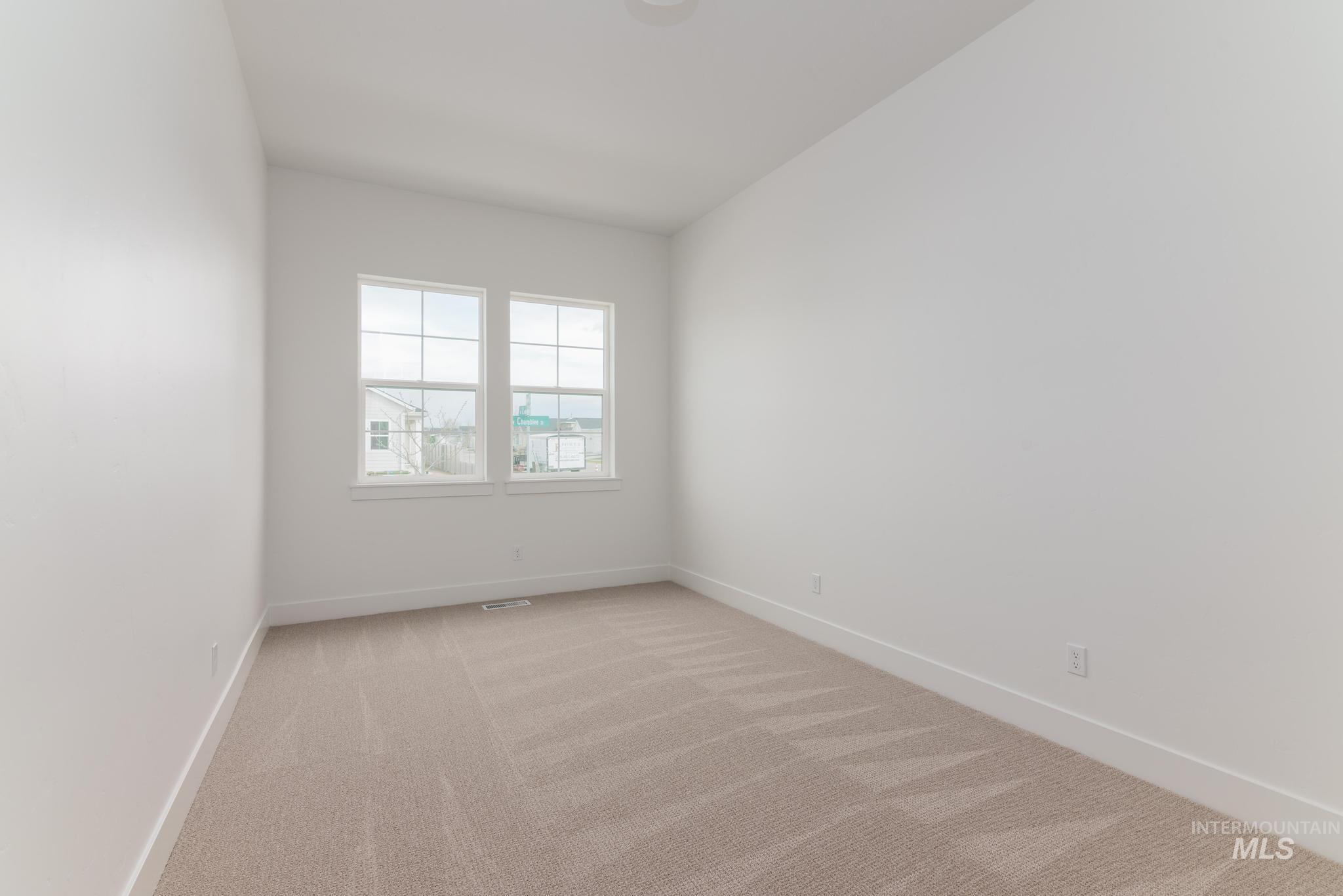 8519 W Chamblee St, Star, Idaho 83669, 2 Bedrooms, 2 Bathrooms, Residential For Sale, Price $559,000,MLS 98978956