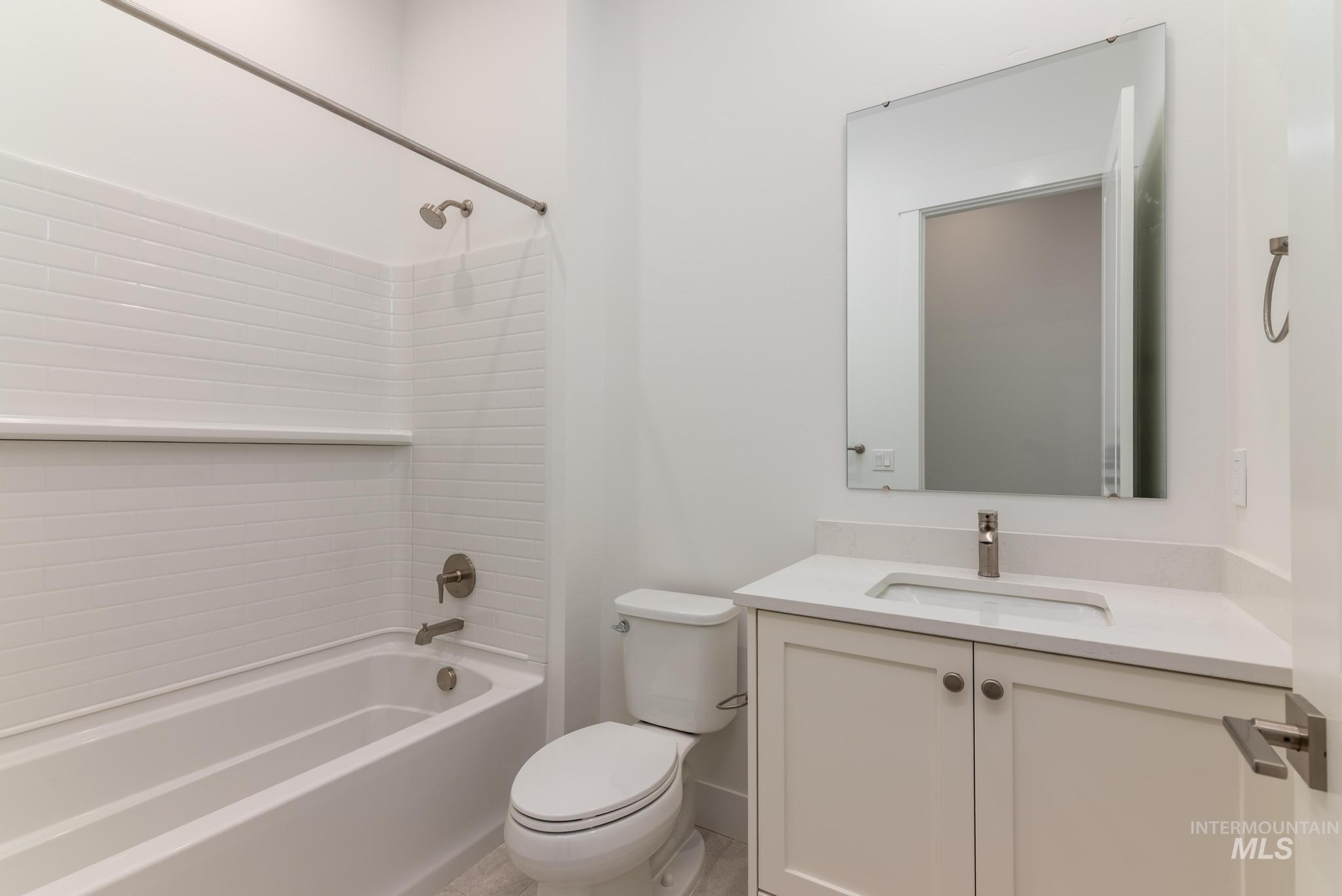 8519 W Chamblee St, Star, Idaho 83669, 2 Bedrooms, 2 Bathrooms, Residential For Sale, Price $559,000,MLS 98978956