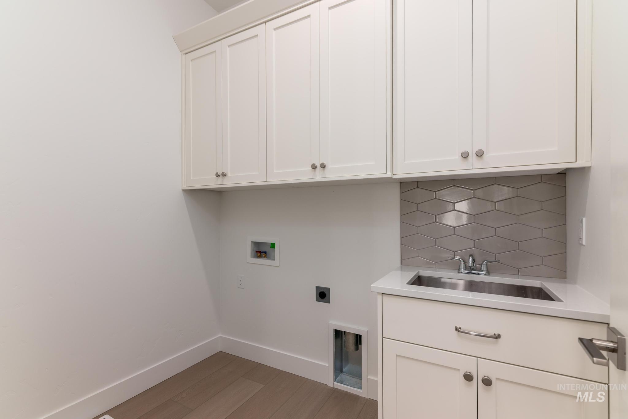 8519 W Chamblee St, Star, Idaho 83669, 2 Bedrooms, 2 Bathrooms, Residential For Sale, Price $559,000,MLS 98978956