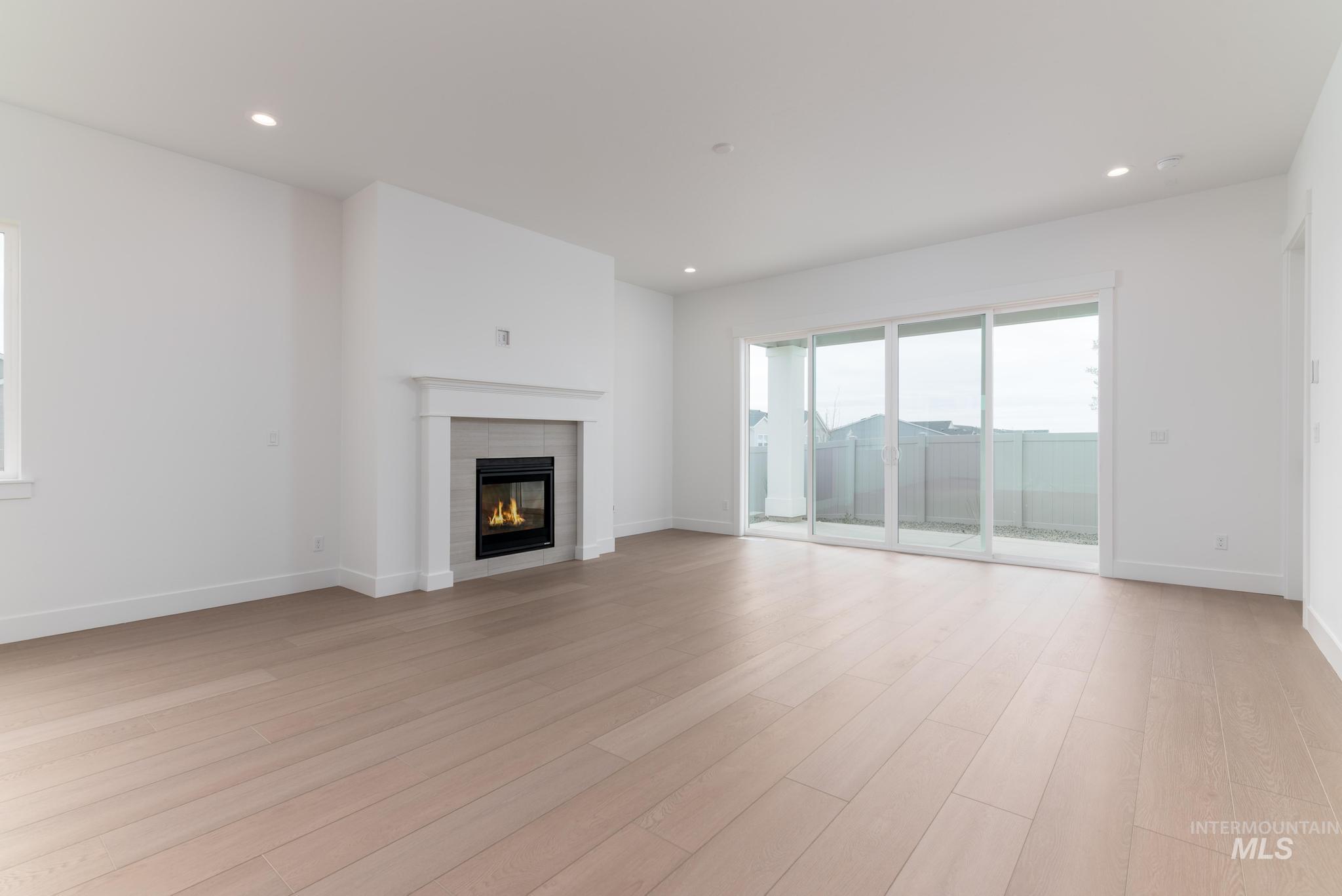 8519 W Chamblee St, Star, Idaho 83669, 2 Bedrooms, 2 Bathrooms, Residential For Sale, Price $559,000,MLS 98978956